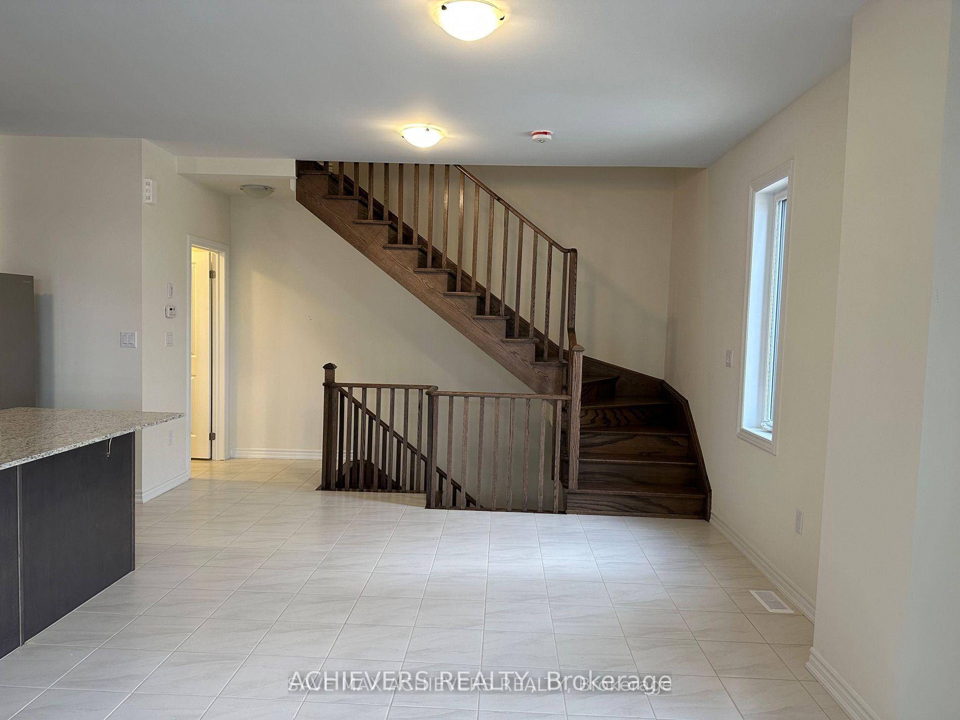 Photo 7 of 52 Monreau Drive, Brampton, Northwest Brampton — HOMEH