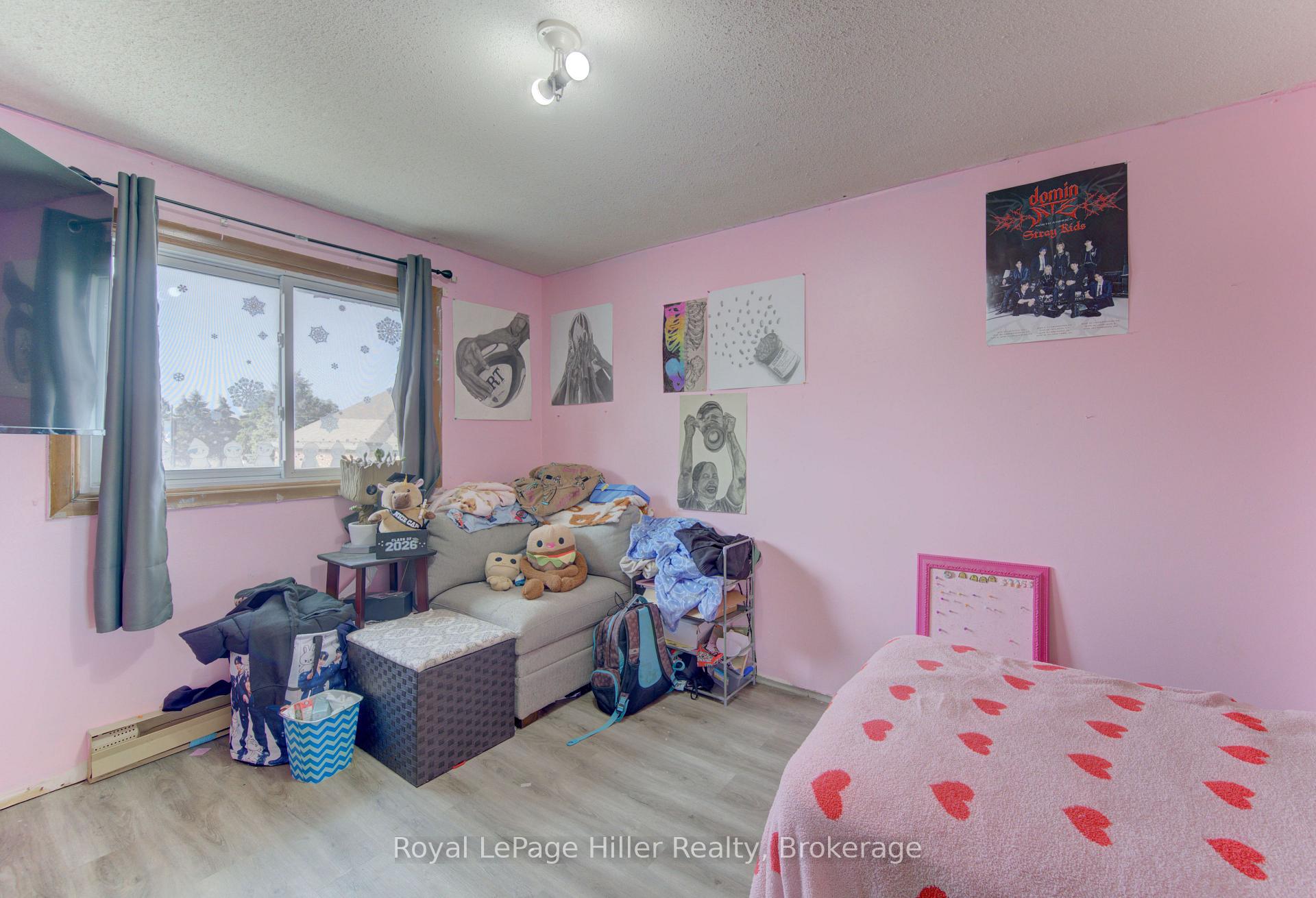 Photo 13 of 61 Babb Crescent, Stratford — HOMEH