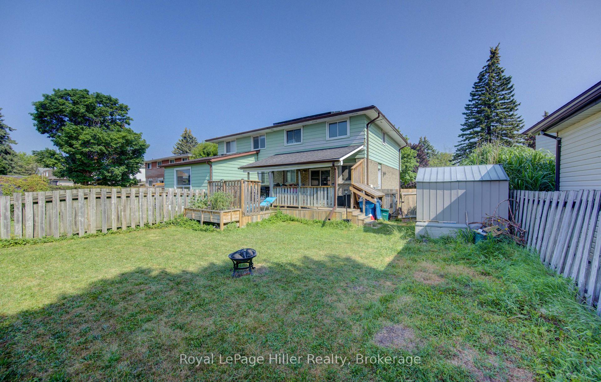 Photo 21 of 61 Babb Crescent, Stratford — HOMEH