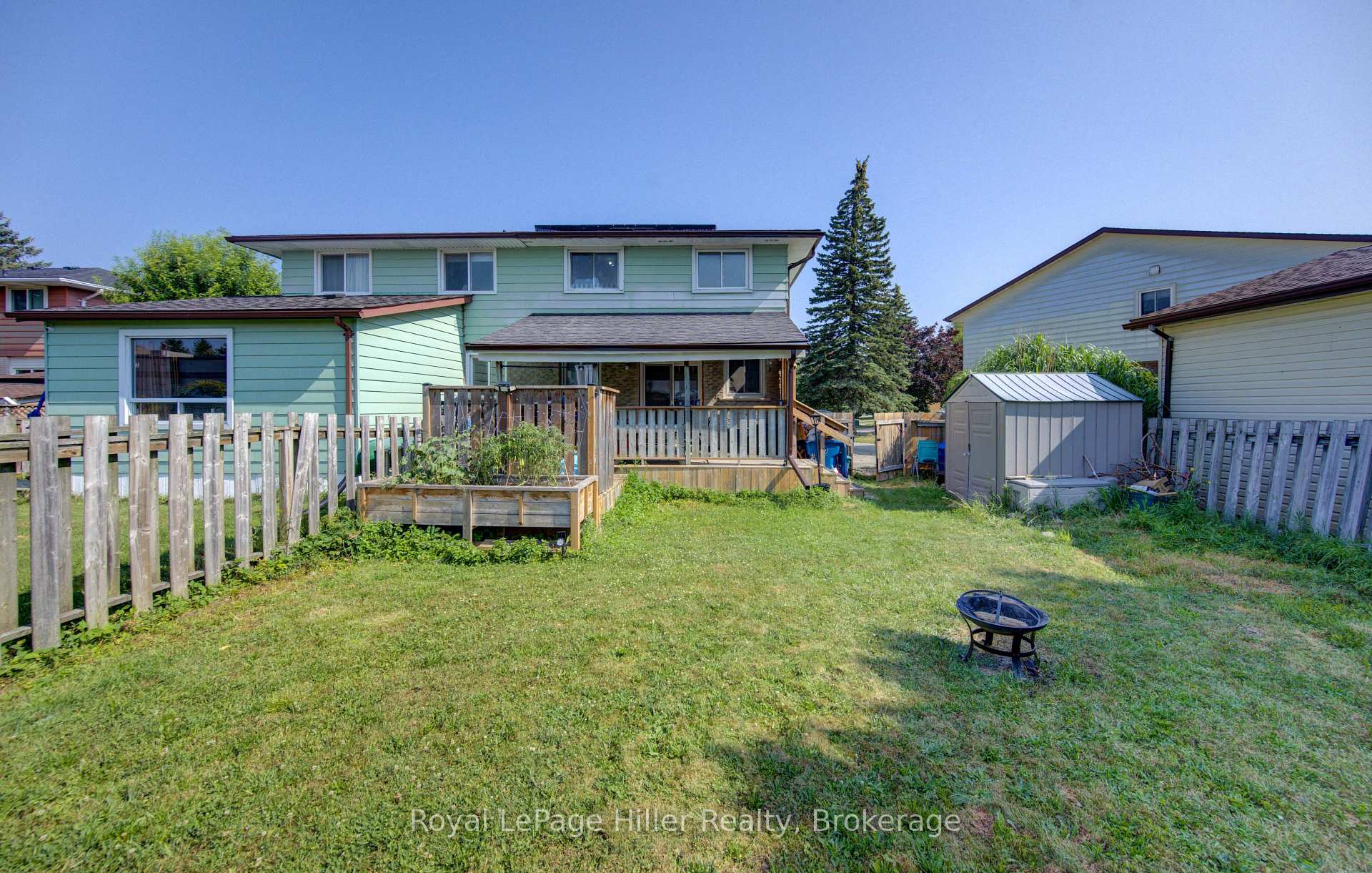 Photo 22 of 61 Babb Crescent, Stratford — HOMEH