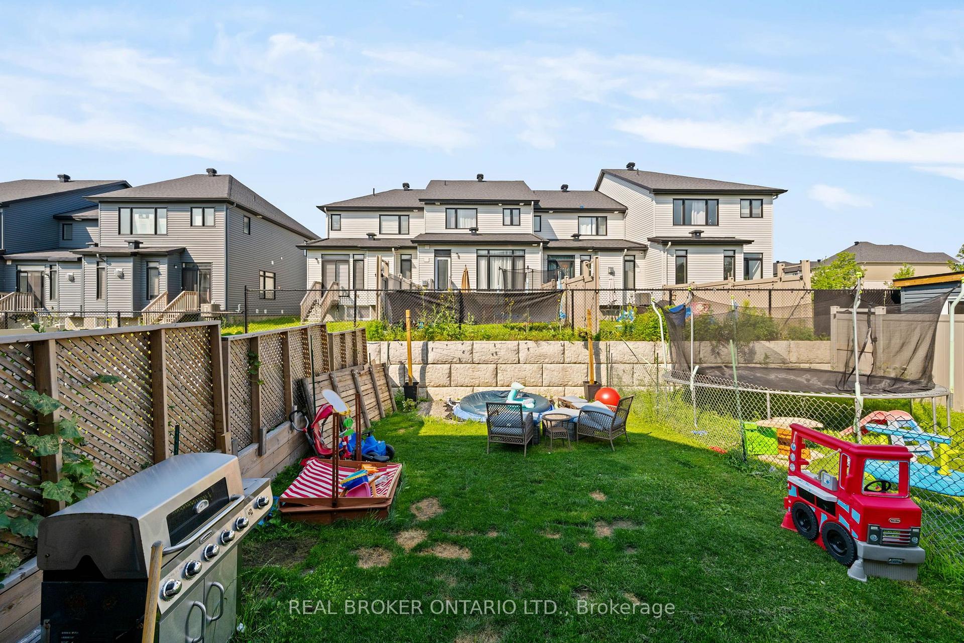 Photo 25 of 645 Rathburn Lane, Ottawa, Leitrim — HOMEH