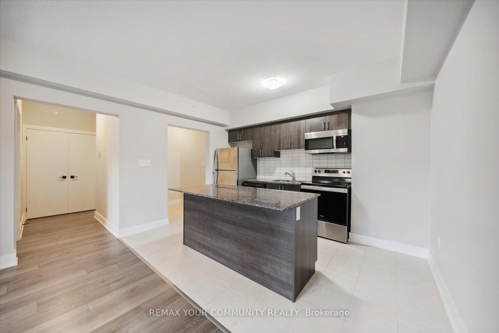 Photo 14 of Unit 204, 5 Chef Lane, Barrie, Innis-Shore — HOMEH