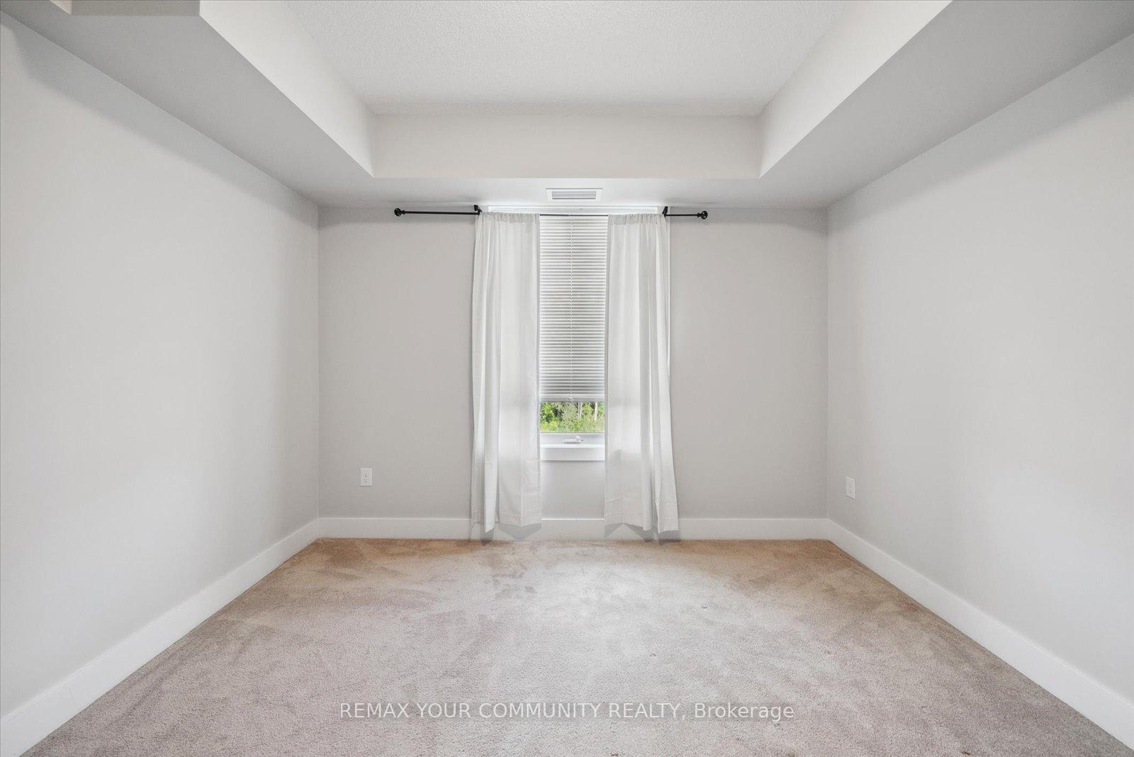 Photo 19 of Unit 204, 5 Chef Lane, Barrie, Innis-Shore — HOMEH