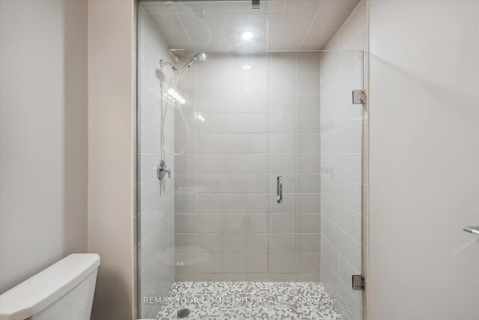 Photo 22 of Unit 204, 5 Chef Lane, Barrie, Innis-Shore — HOMEH