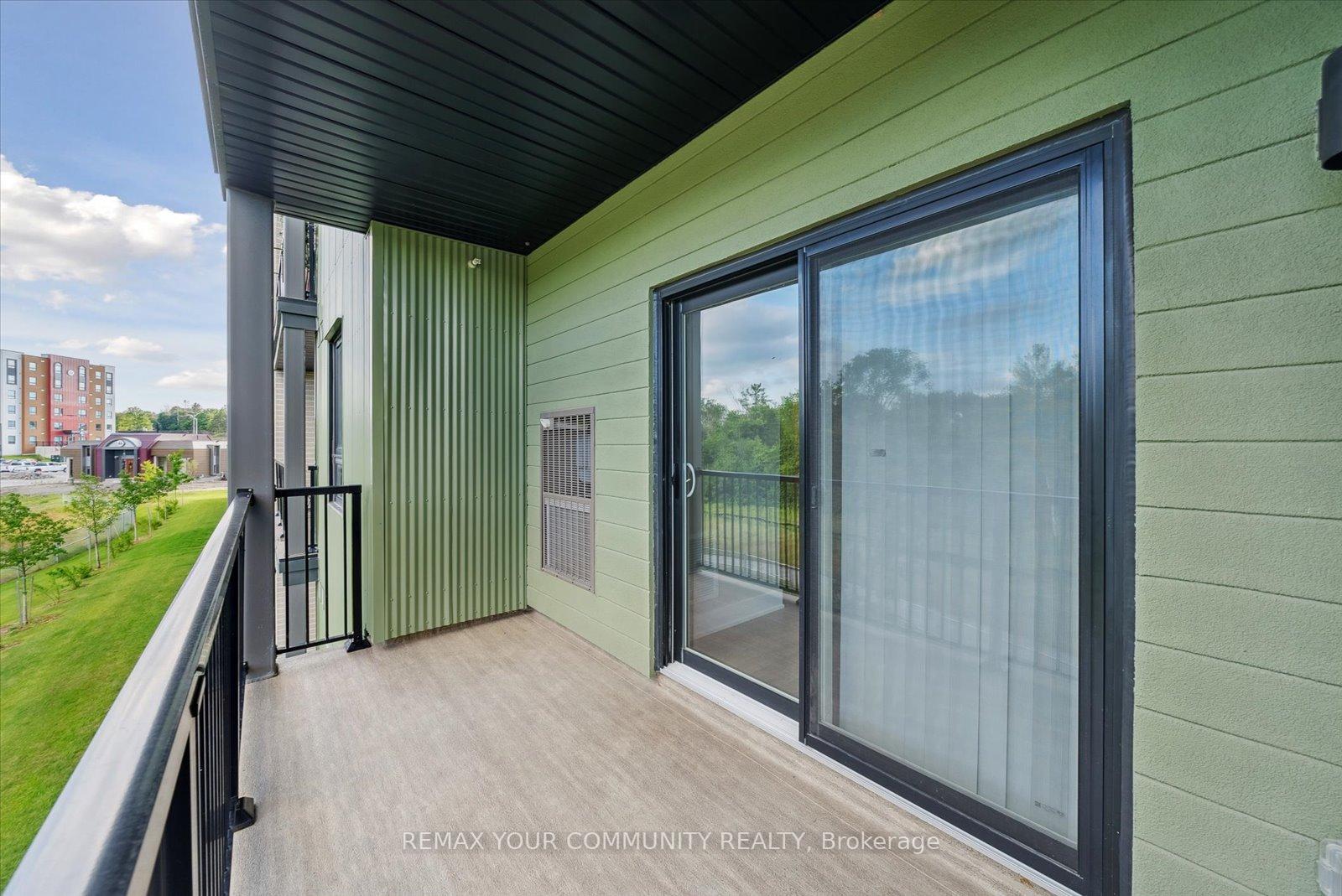 Photo 28 of Unit 204, 5 Chef Lane, Barrie, Innis-Shore — HOMEH