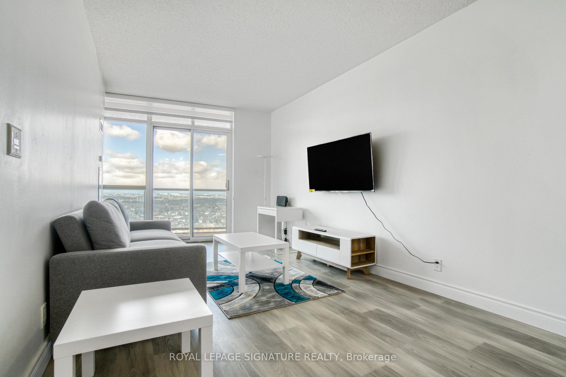 Photo 10 of Unit 1701, 90 Absolute Avenue, Mississauga, City Centre — HOMEH