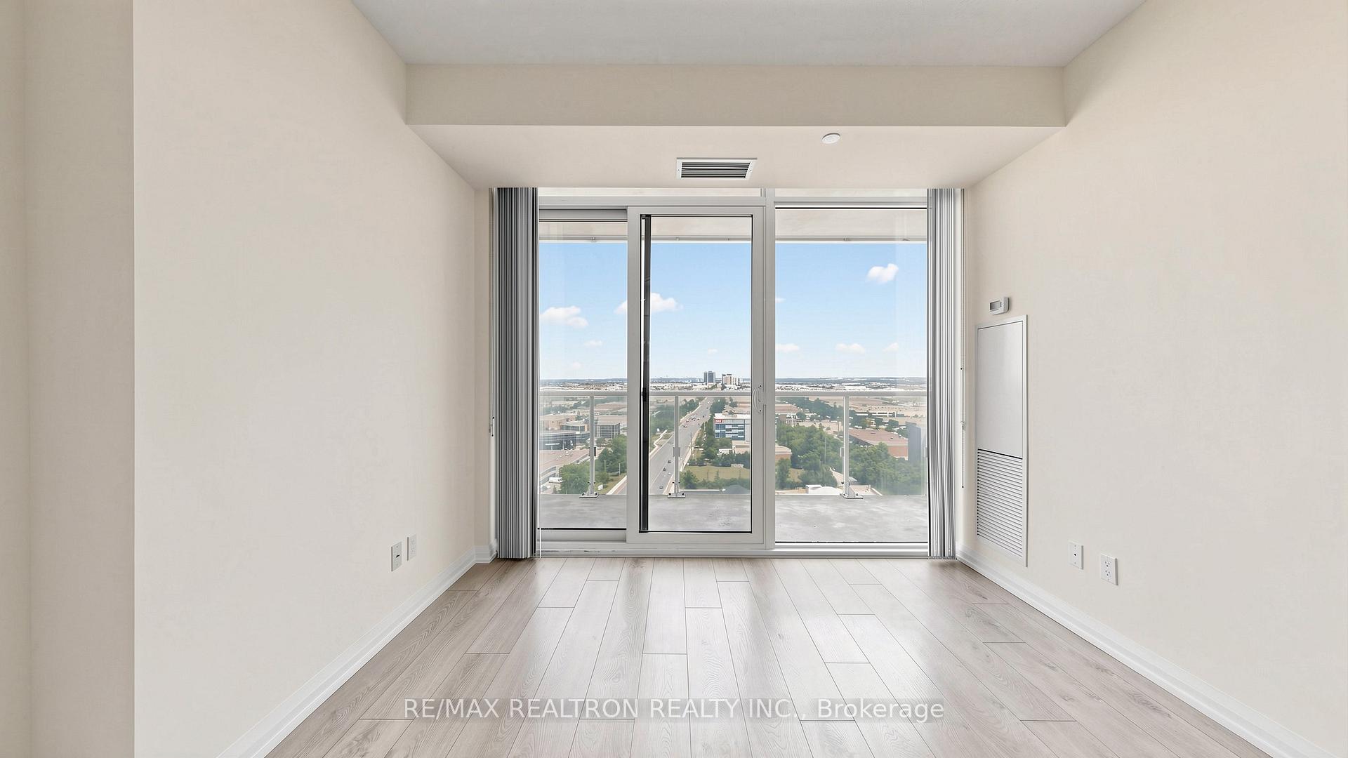 Photo 10 of Unit 1914, 7895 Jane Street, Vaughan, Concord — HOMEH