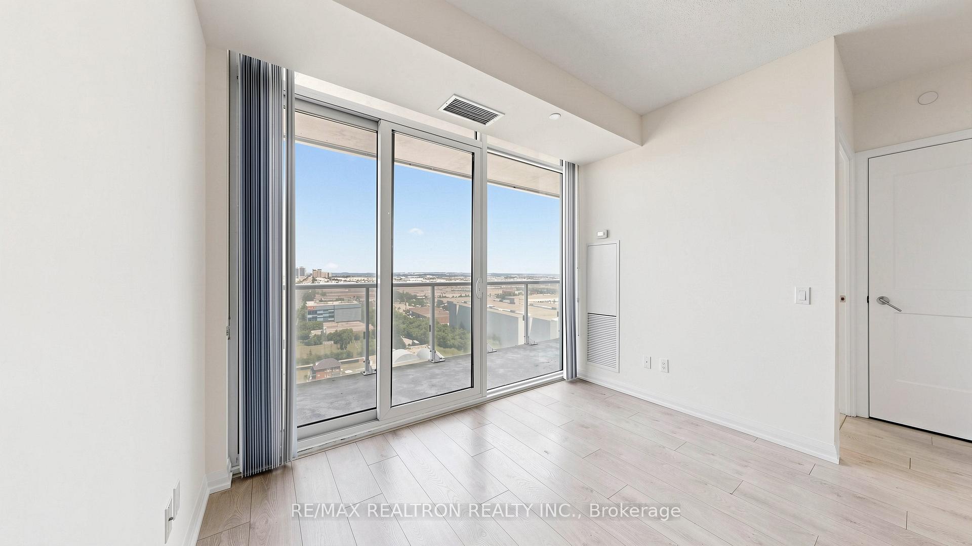 Photo 11 of Unit 1914, 7895 Jane Street, Vaughan, Concord — HOMEH
