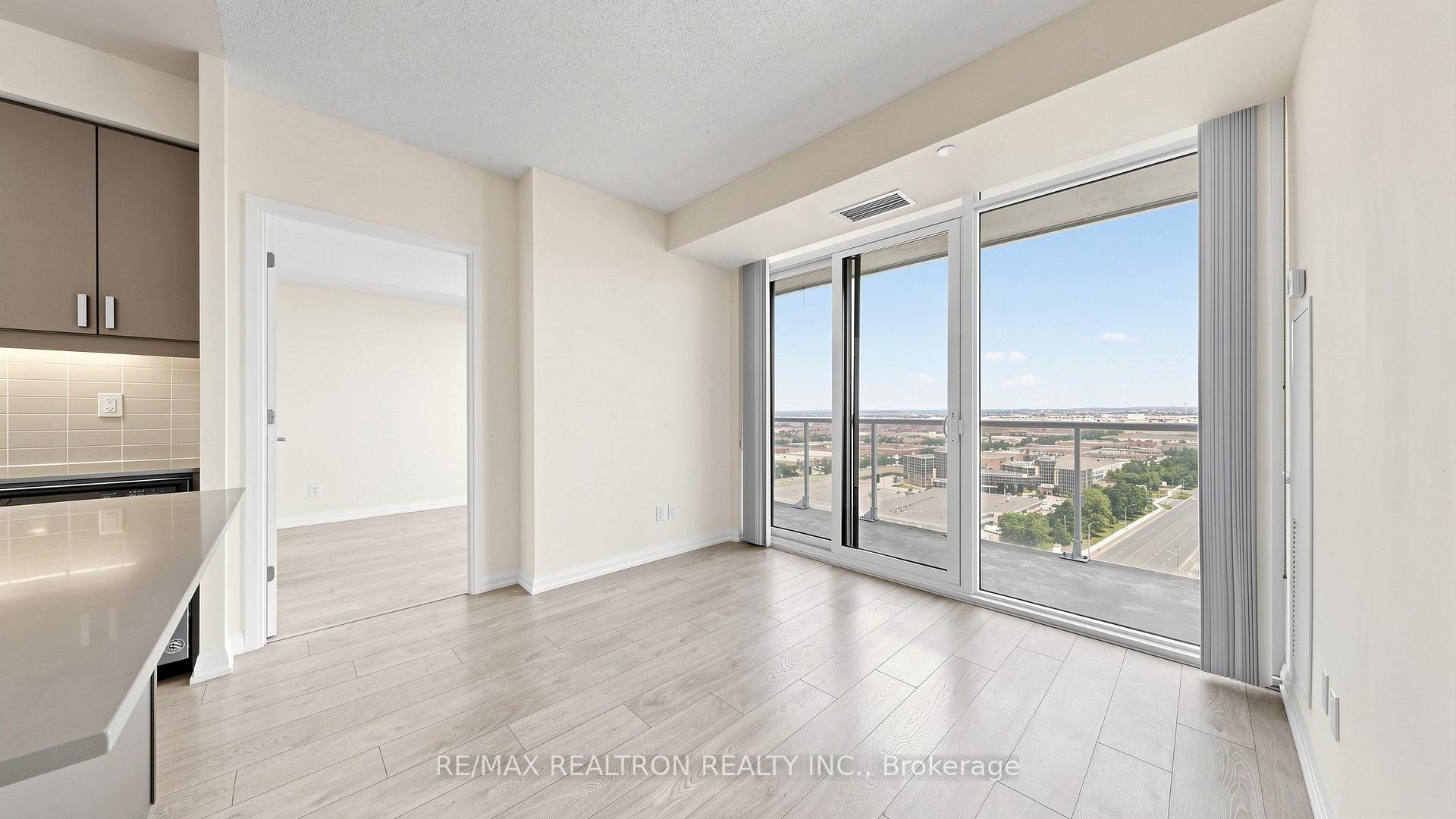 Photo 12 of Unit 1914, 7895 Jane Street, Vaughan, Concord — HOMEH