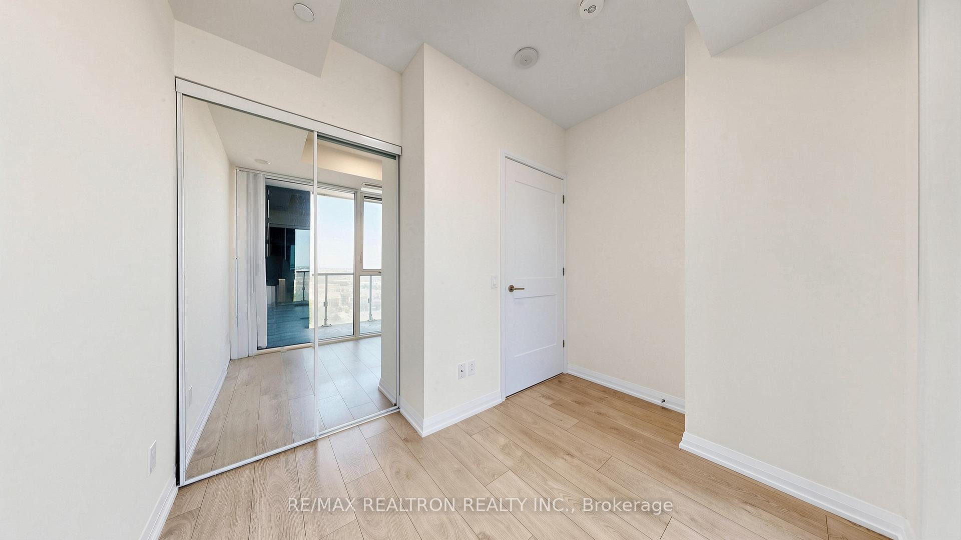 Photo 33 of Unit 1914, 7895 Jane Street, Vaughan, Concord — HOMEH