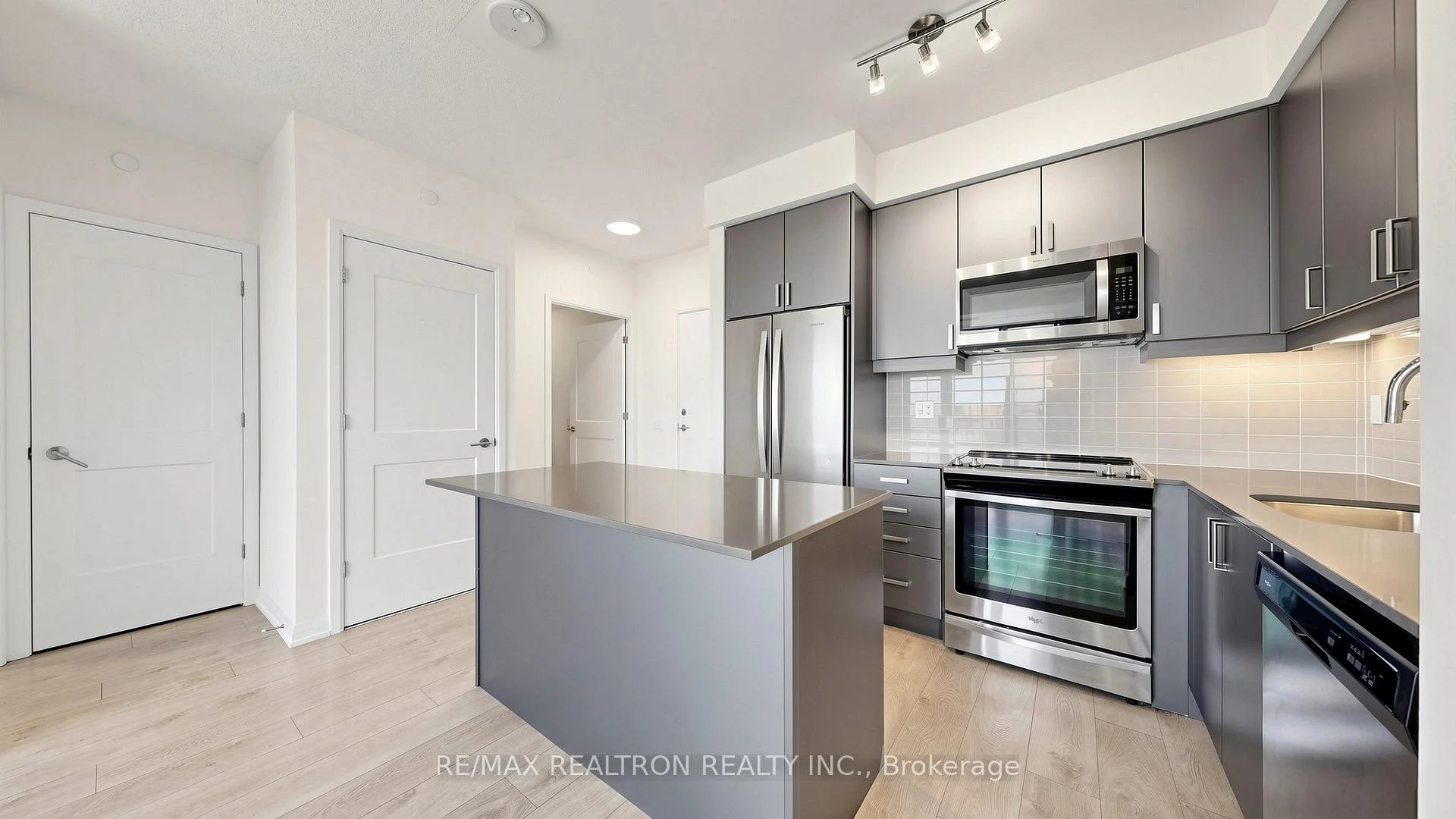 Photo 20 of Unit 1914, 7895 Jane Street, Vaughan, Concord — HOMEH