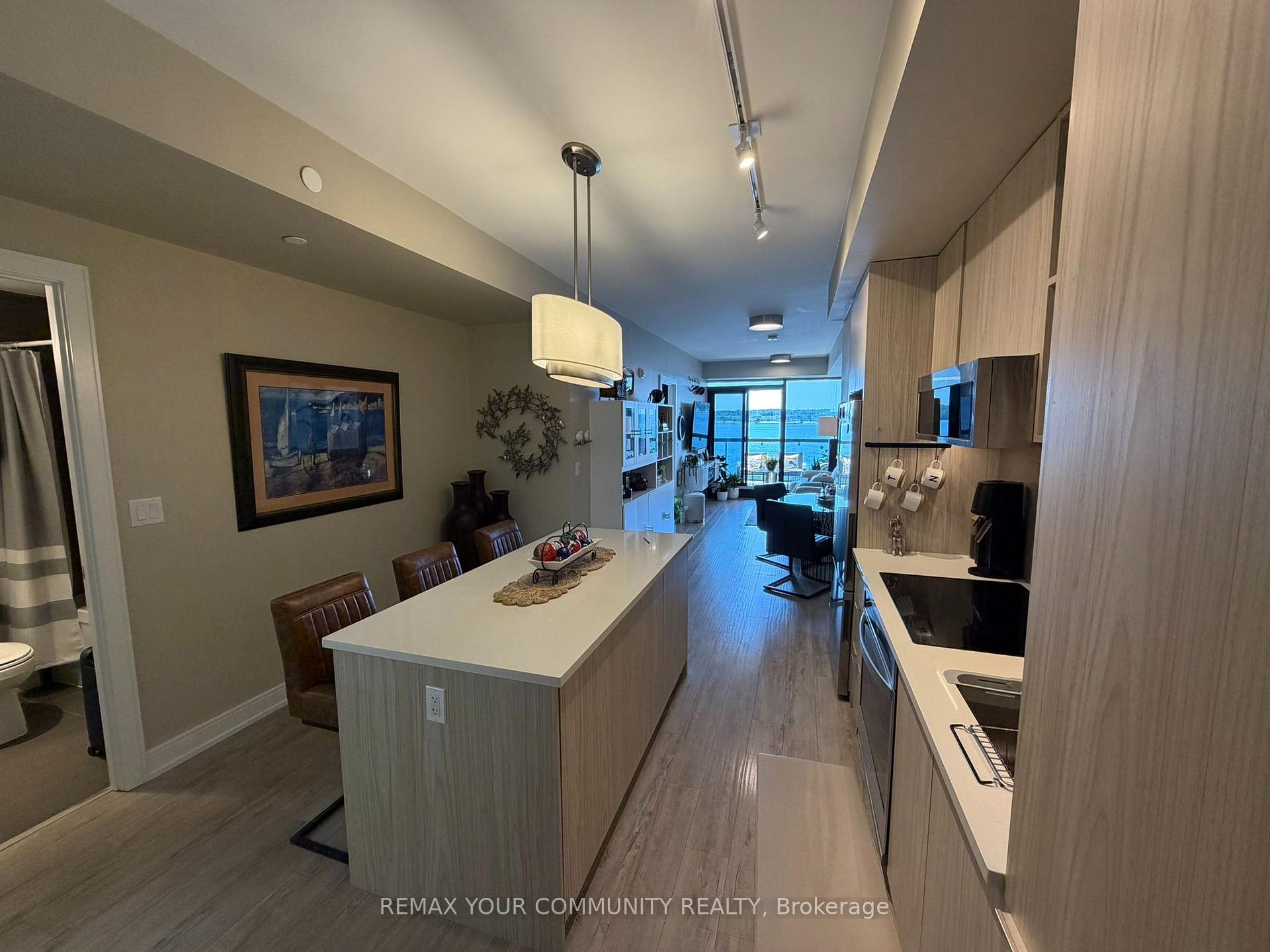 Photo 6 of Unit 303, 185 Dunlop Street E, Barrie, Lakeshore — HOMEH