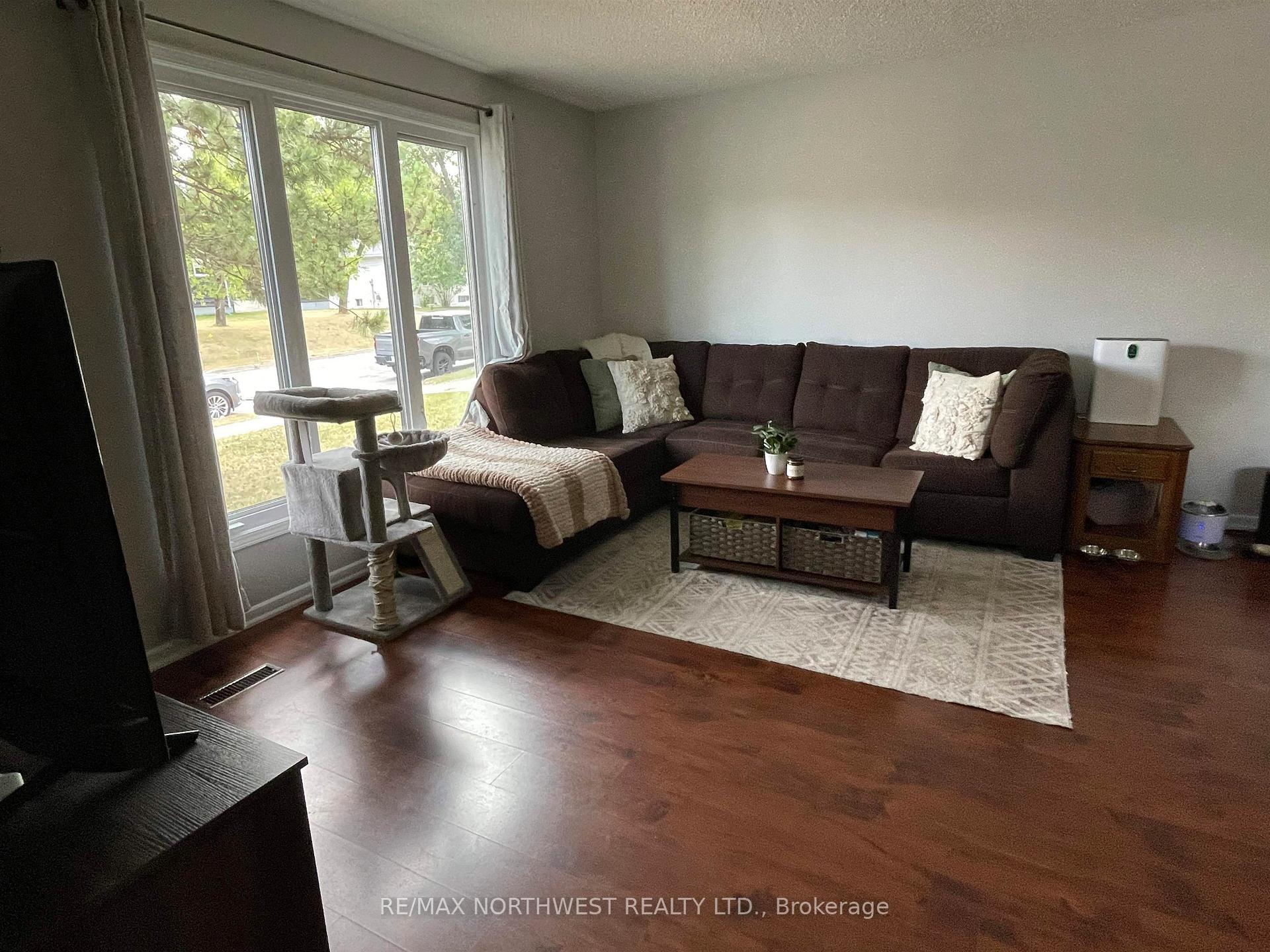 Photo 4 of 48 Thunder Drive, Dryden, Pronger Park — HOMEH