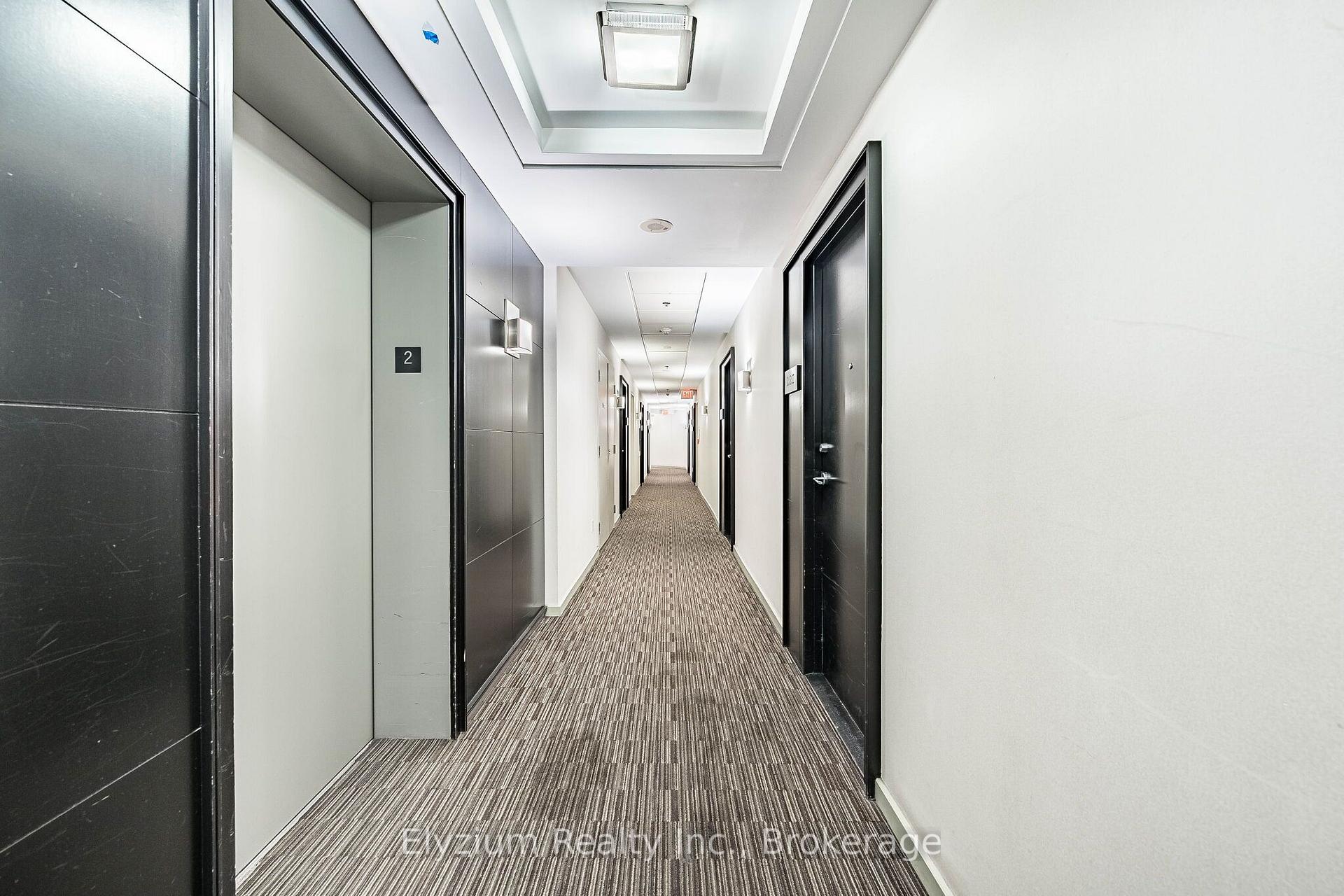 Photo 3 of Unit 220, 231 Fort York Boulevard, Toronto, Niagara — HOMEH