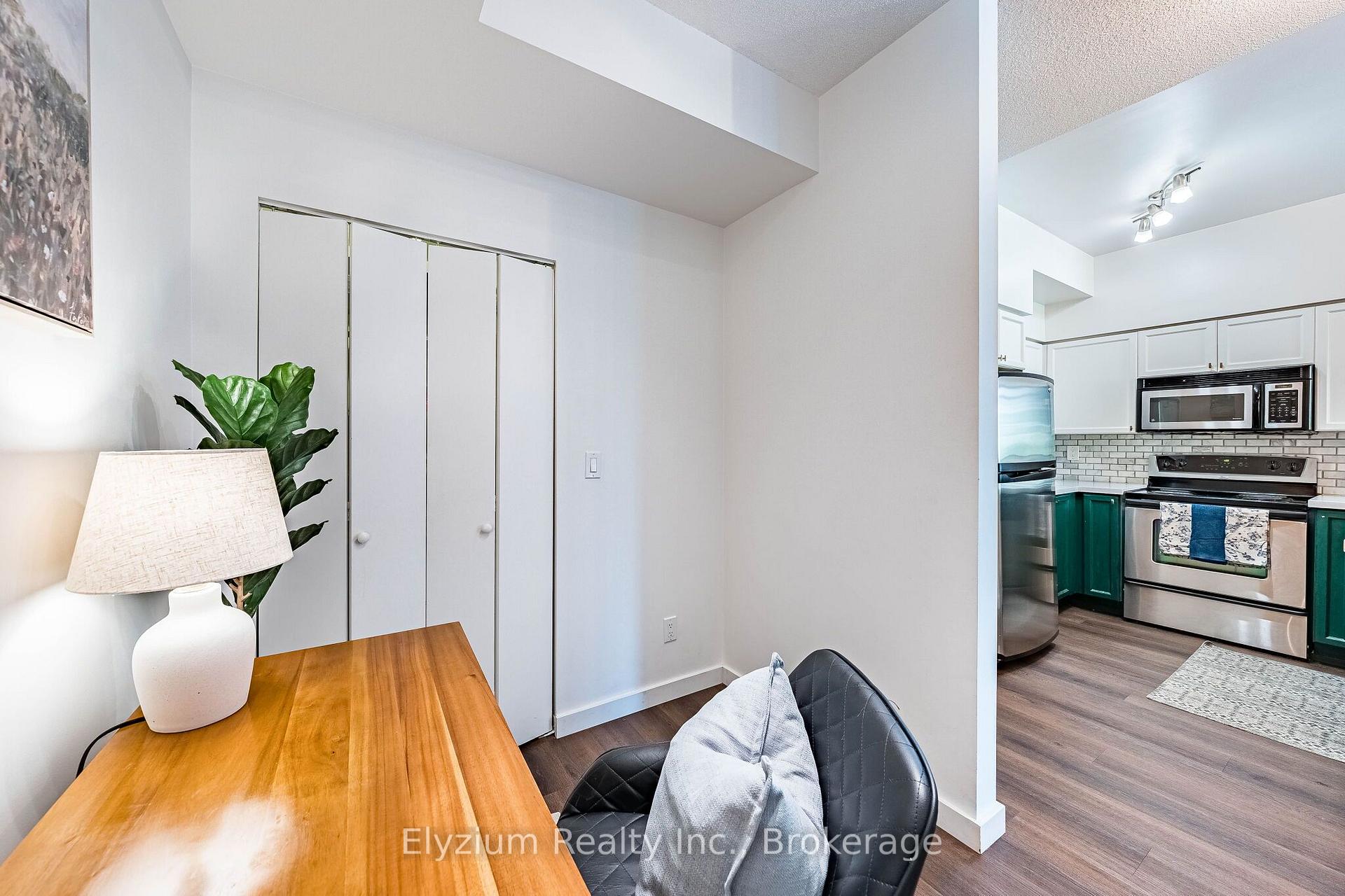 Photo 23 of Unit 220, 231 Fort York Boulevard, Toronto, Niagara — HOMEH