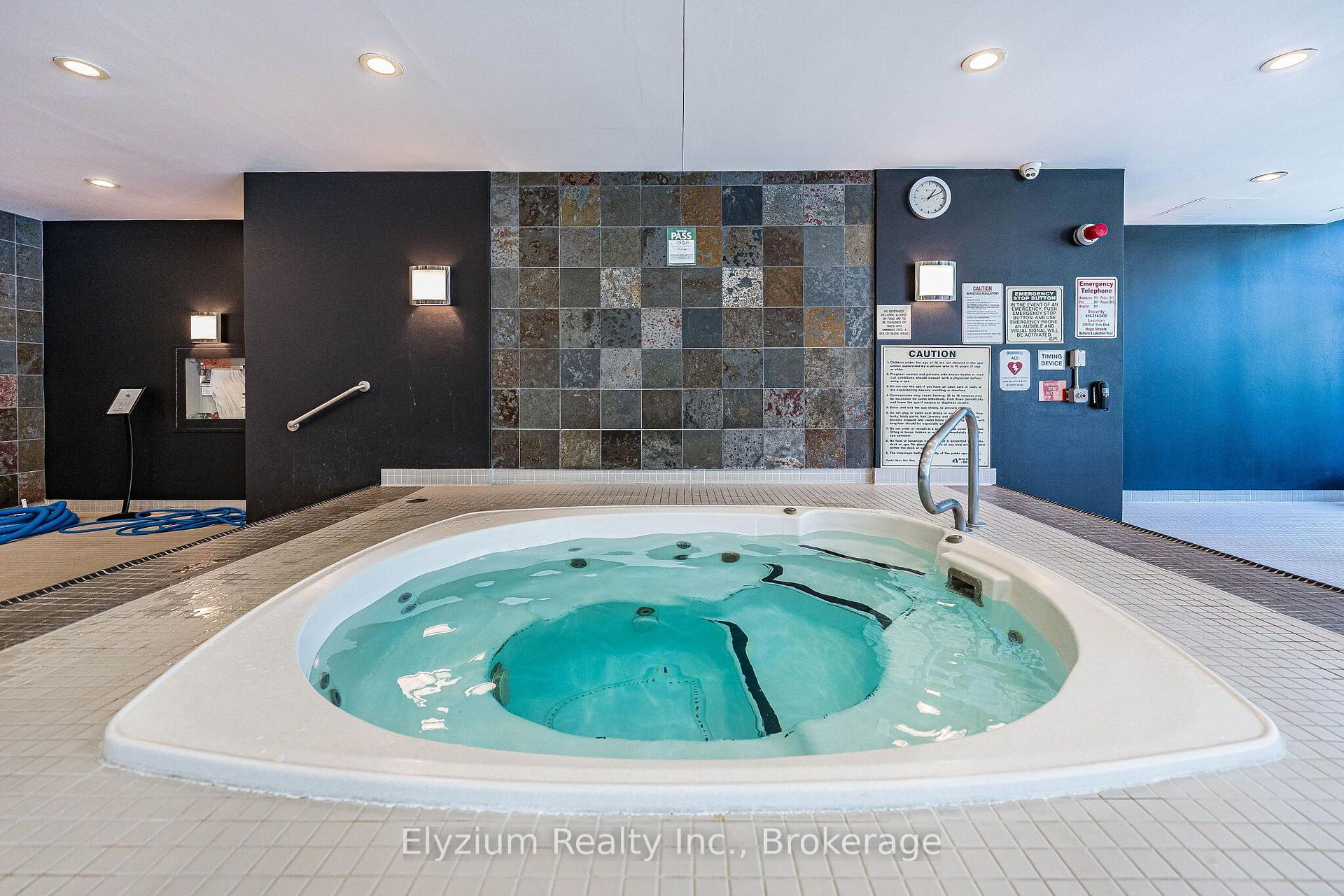 Photo 35 of Unit 220, 231 Fort York Boulevard, Toronto, Niagara — HOMEH