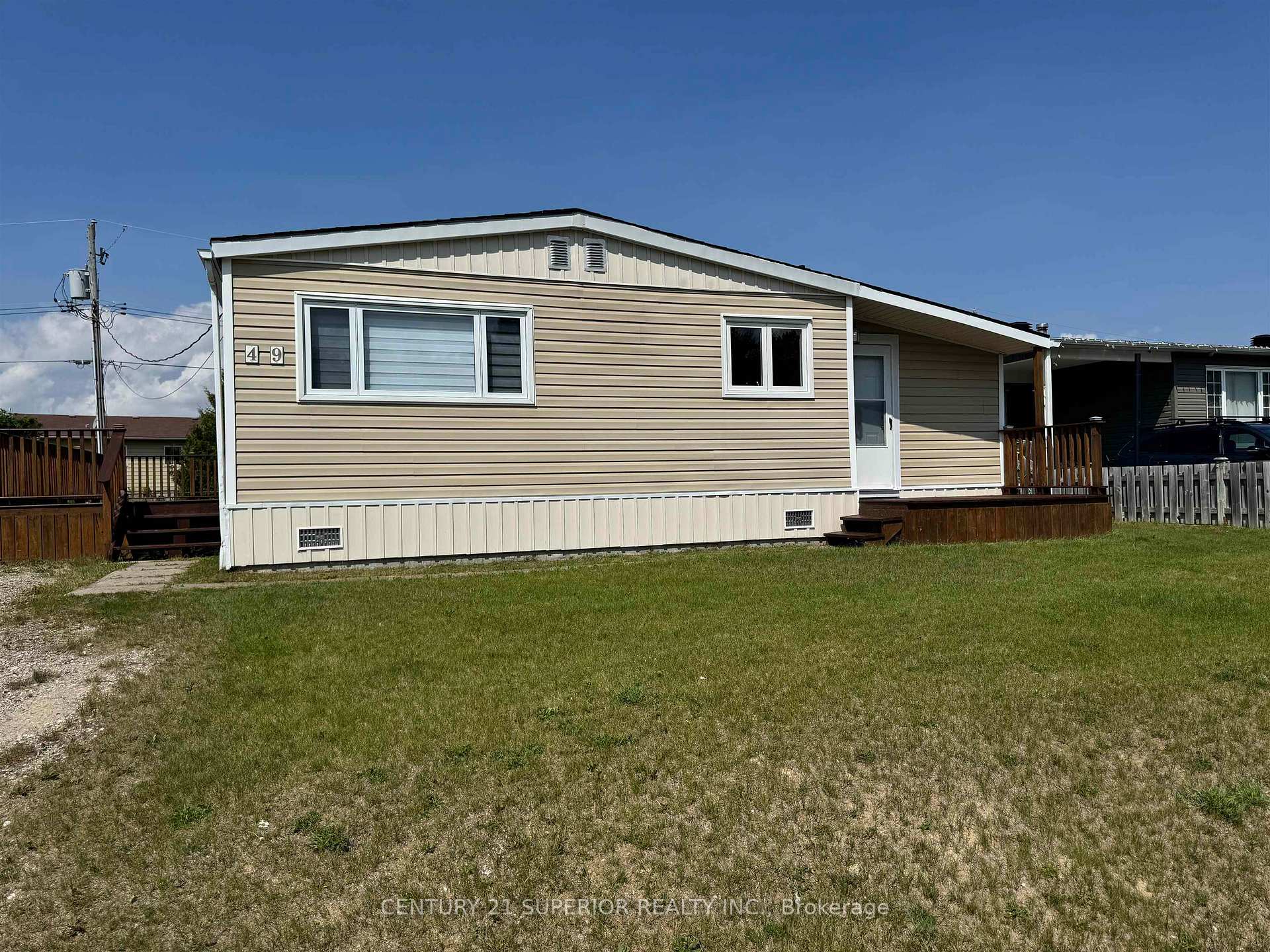 Photo of 49 Otter Ave