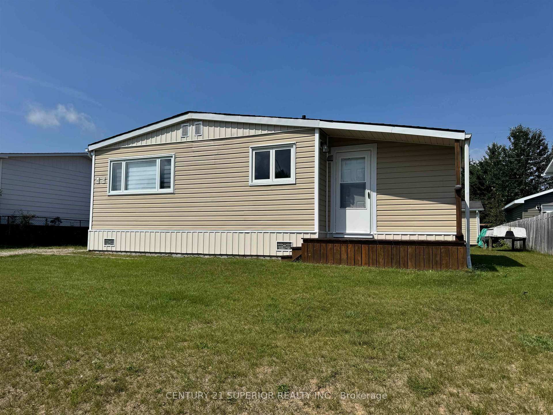 Photo 2 of 49 Otter Ave, Manitouwadge, TB-73 — HOMEH