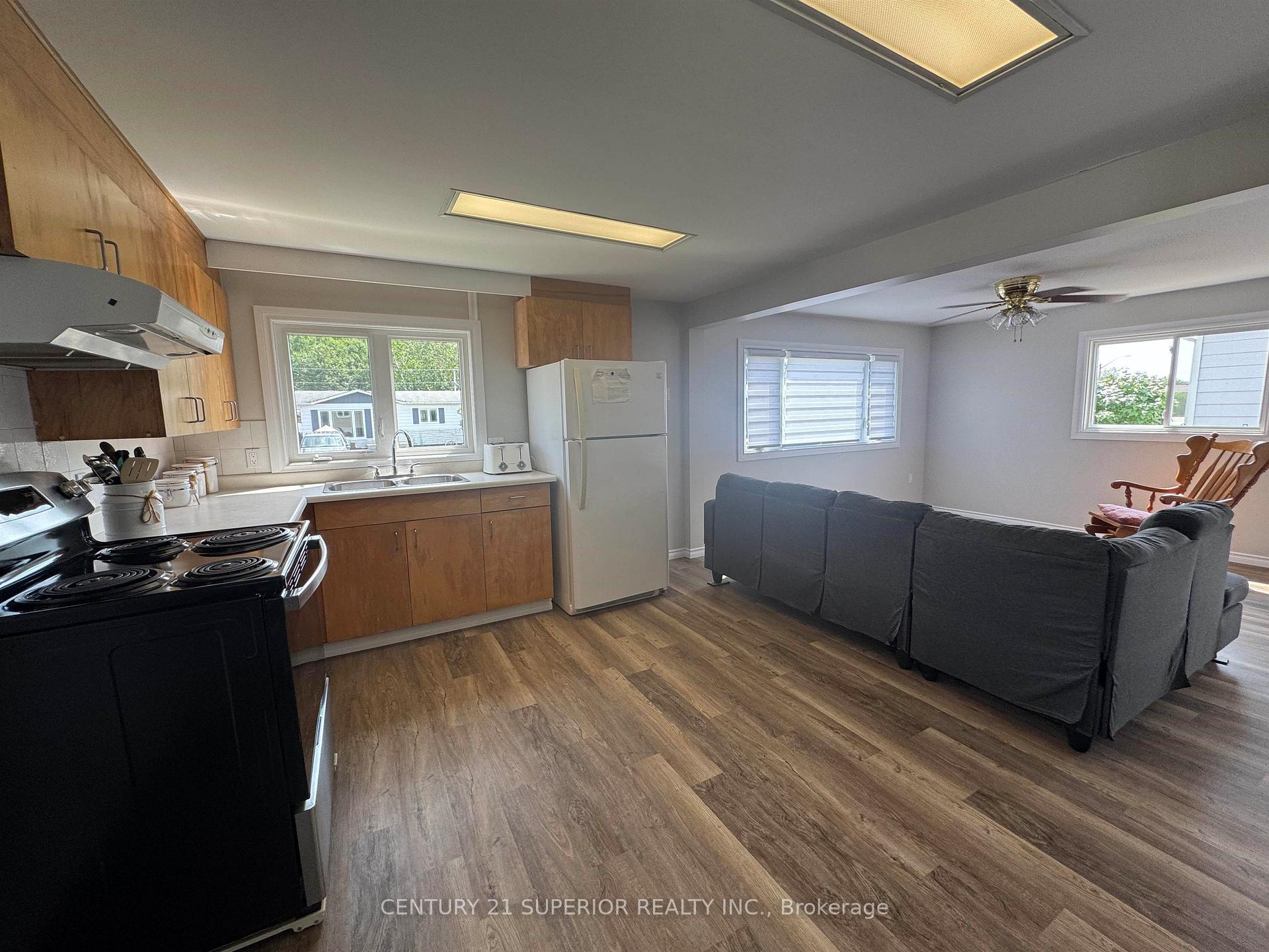 Photo 11 of 49 Otter Ave, Manitouwadge, TB-73 — HOMEH