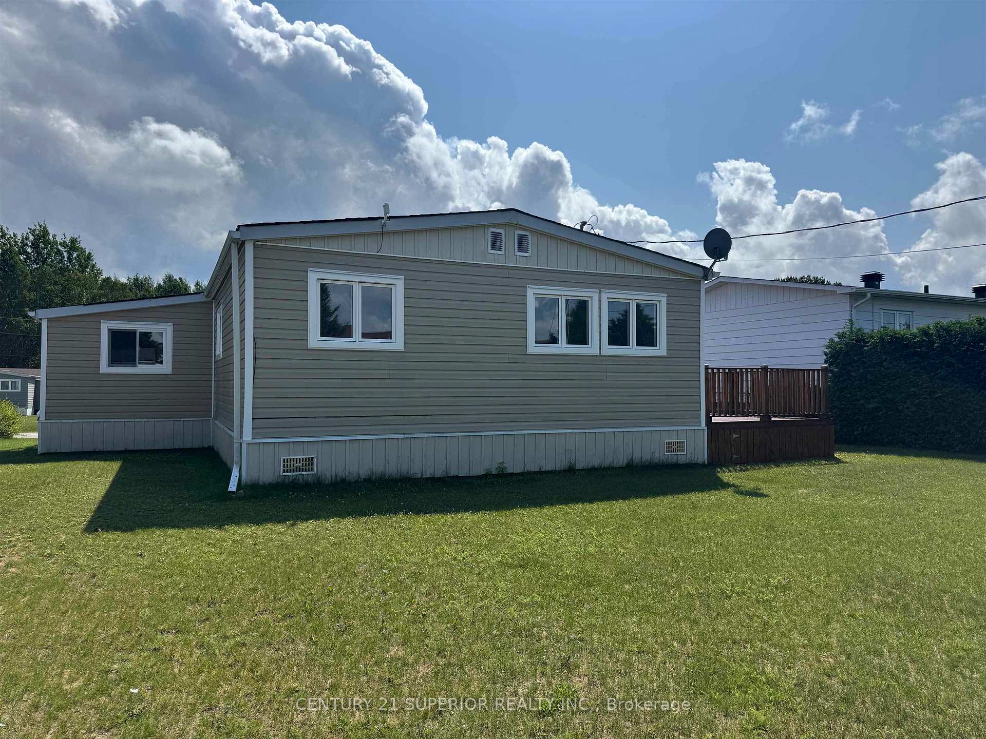 Photo 27 of 49 Otter Ave, Manitouwadge, TB-73 — HOMEH