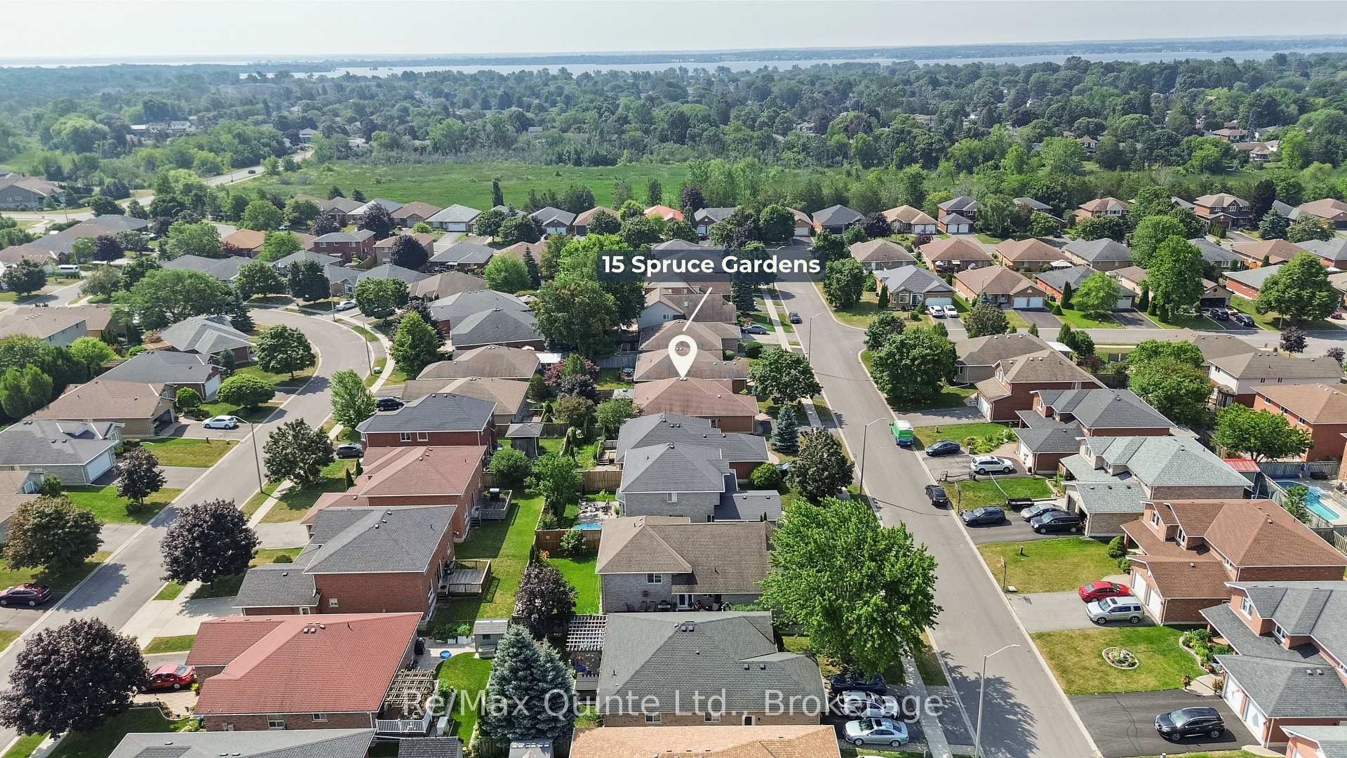 Photo 2 of 15 Spruce Gardens, Belleville, Belleville Ward — HOMEH