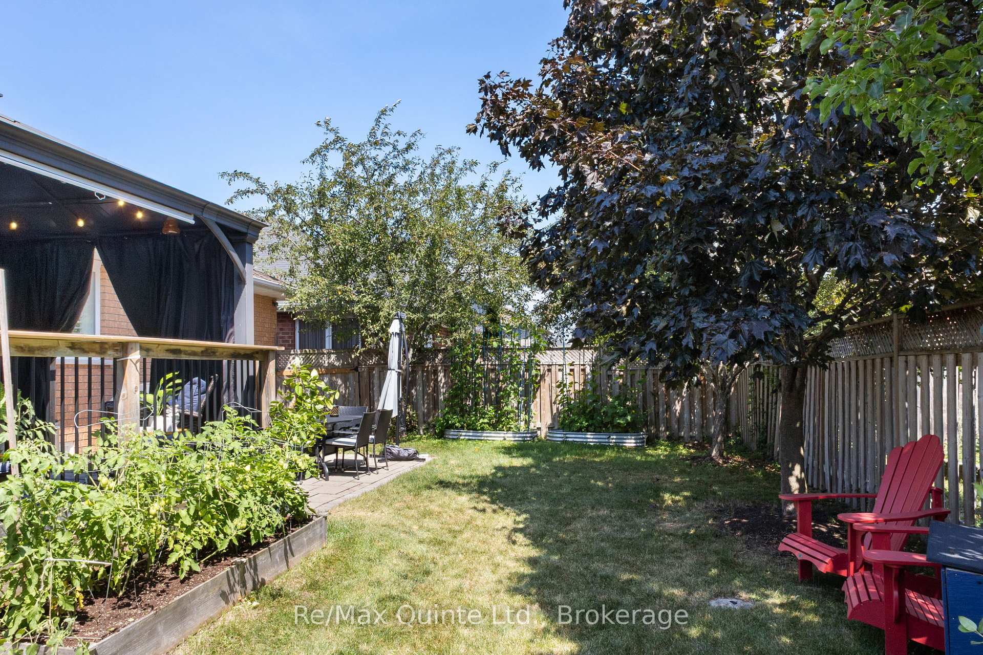 Photo 45 of 15 Spruce Gardens, Belleville, Belleville Ward — HOMEH