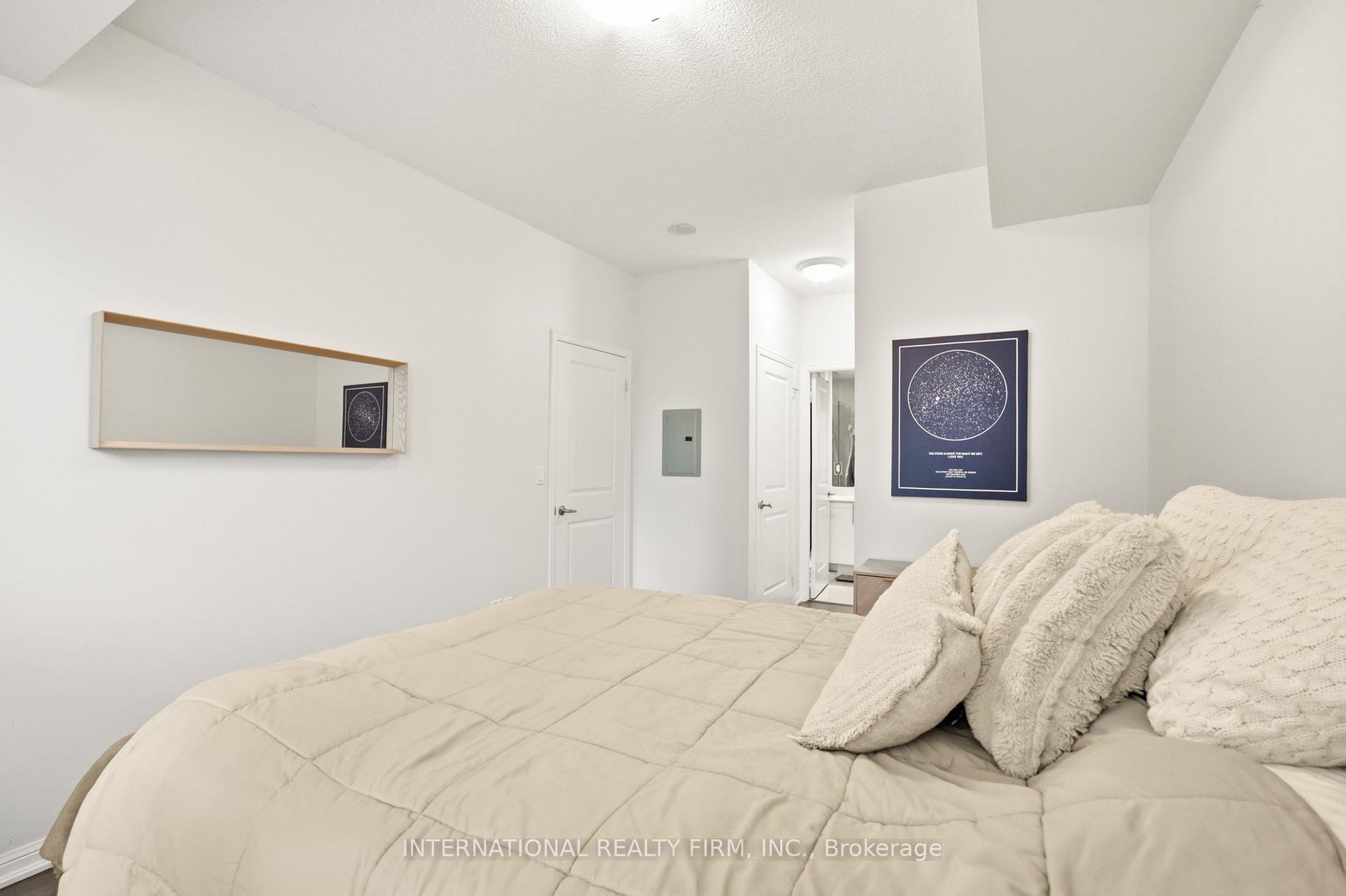 Photo 23 of Unit 711, 628 Fleet Street, Toronto, Niagara — HOMEH