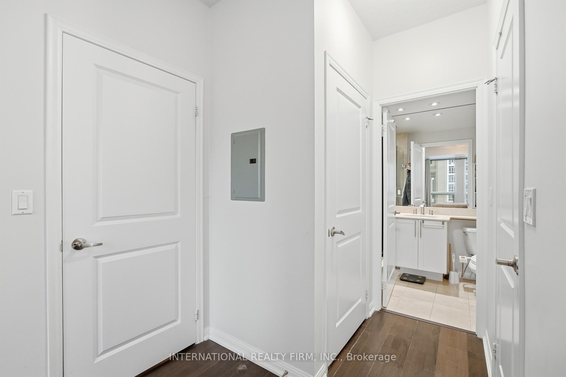 Photo 25 of Unit 711, 628 Fleet Street, Toronto, Niagara — HOMEH