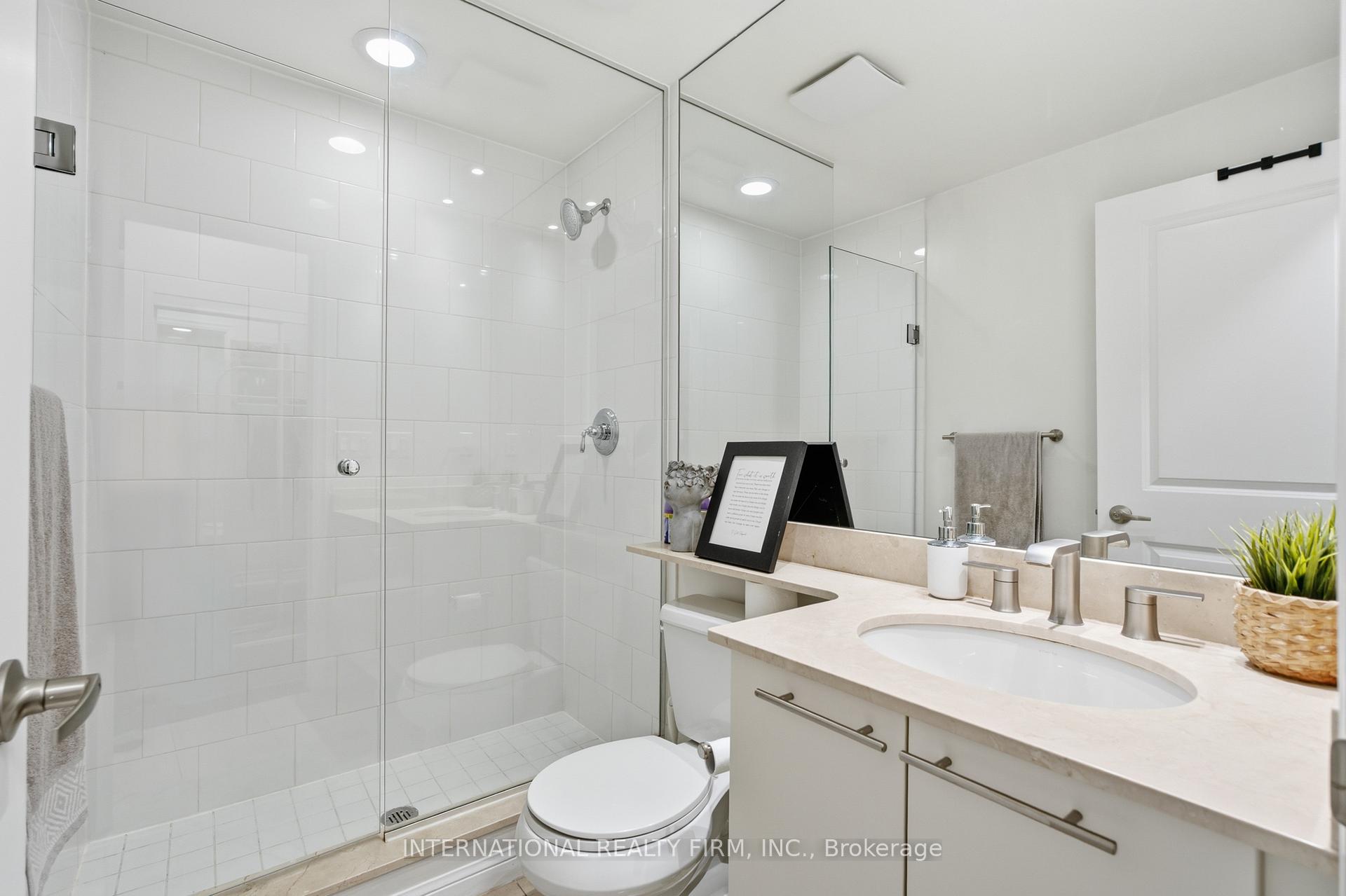 Photo 31 of Unit 711, 628 Fleet Street, Toronto, Niagara — HOMEH
