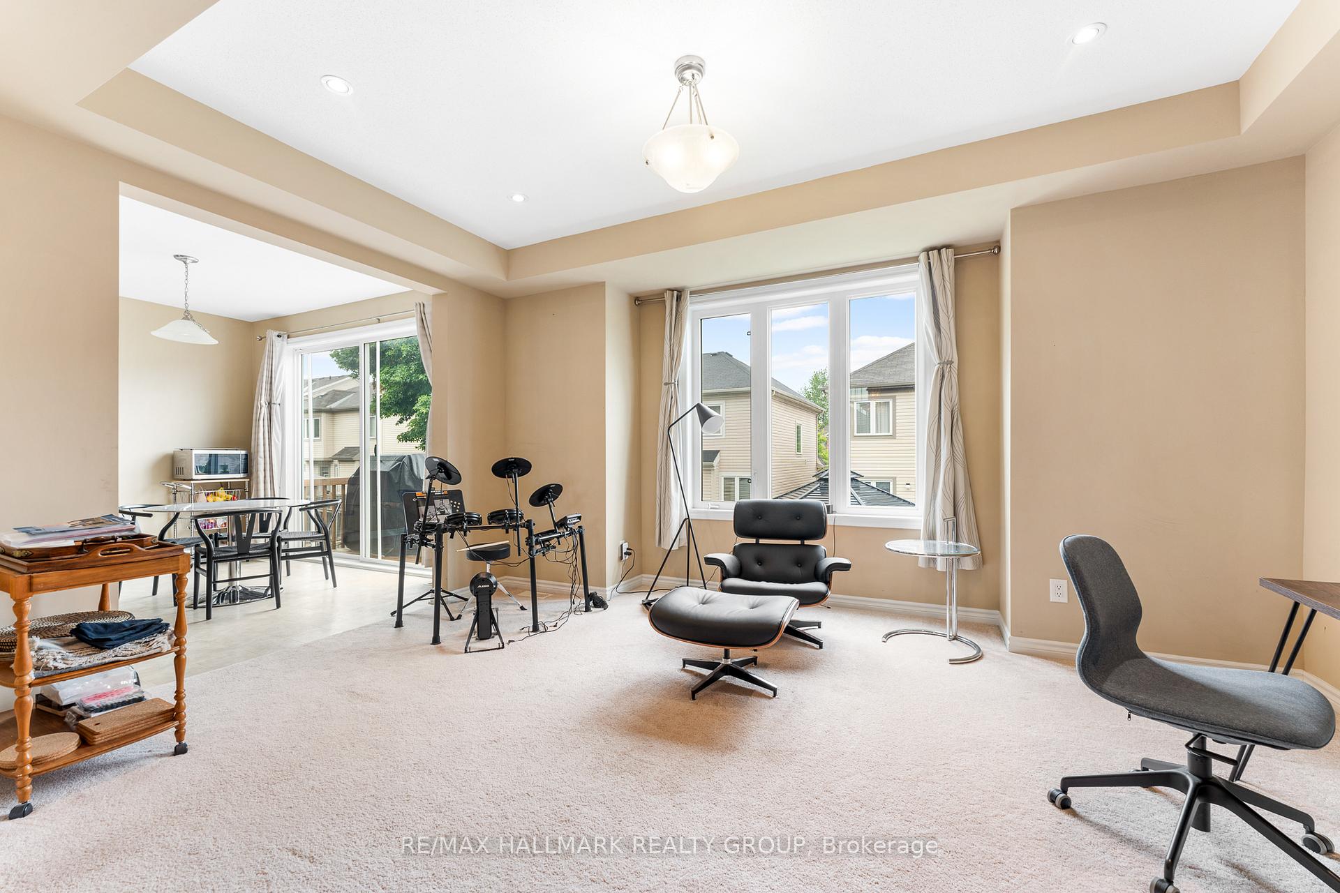 Photo 9 of 224 Tempest Drive, Ottawa, Stittsville (North) — HOMEH