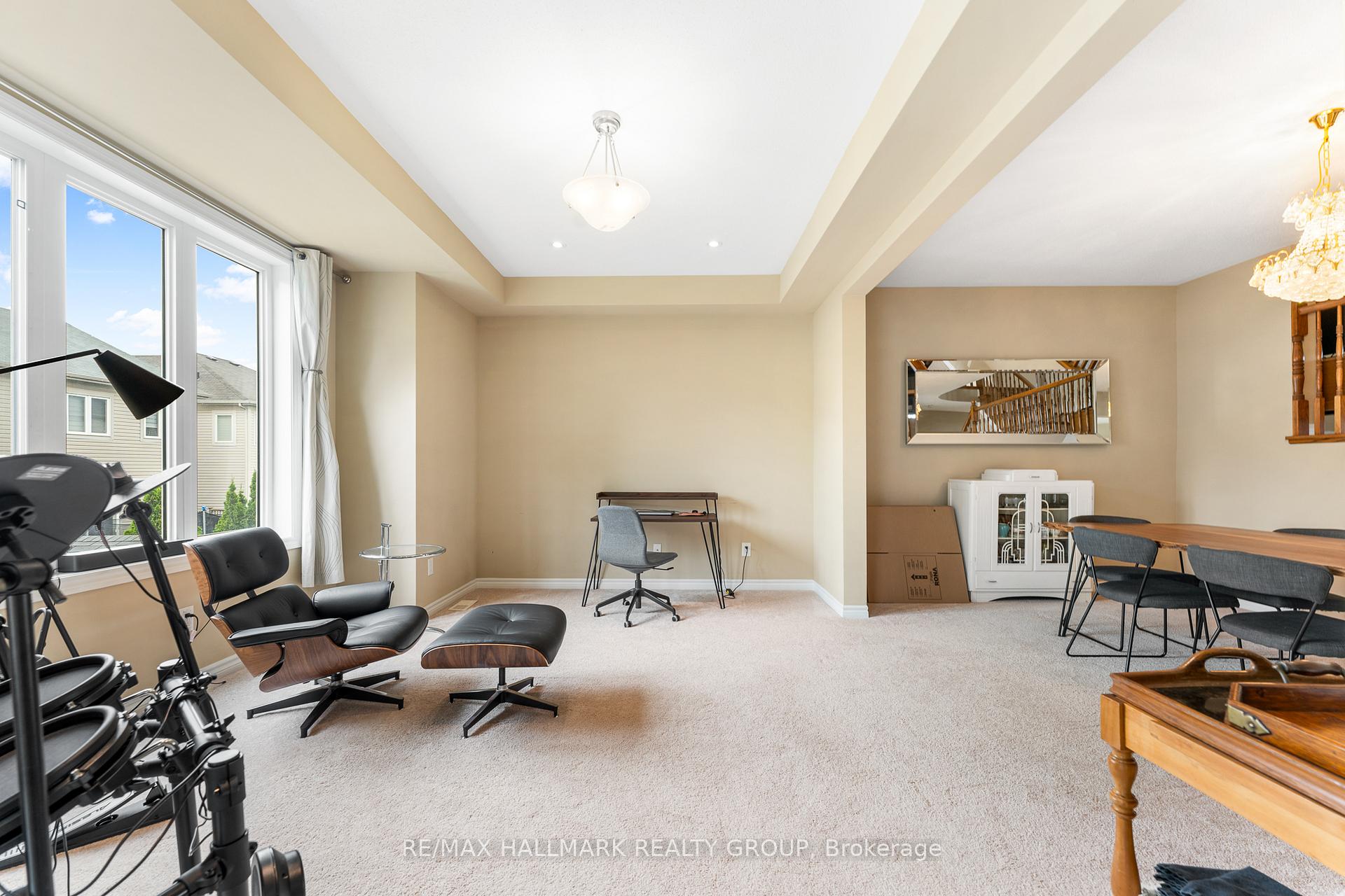 Photo 11 of 224 Tempest Drive, Ottawa, Stittsville (North) — HOMEH
