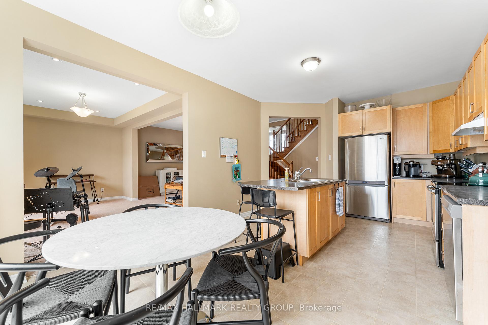 Photo 14 of 224 Tempest Drive, Ottawa, Stittsville (North) — HOMEH