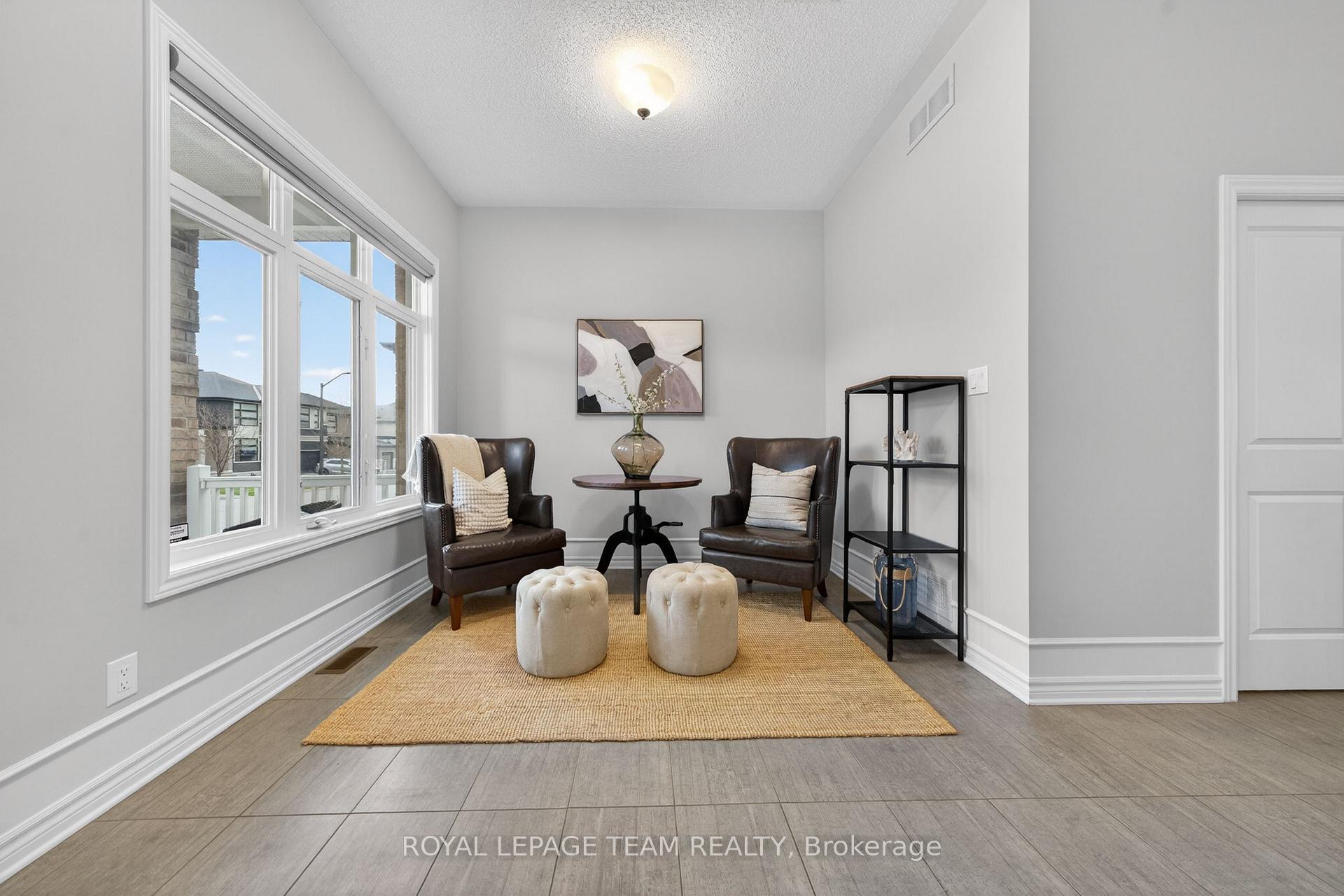 Photo 5 of 324 Long Acres Street, Ottawa, Kanata - Bridlewood — HOMEH