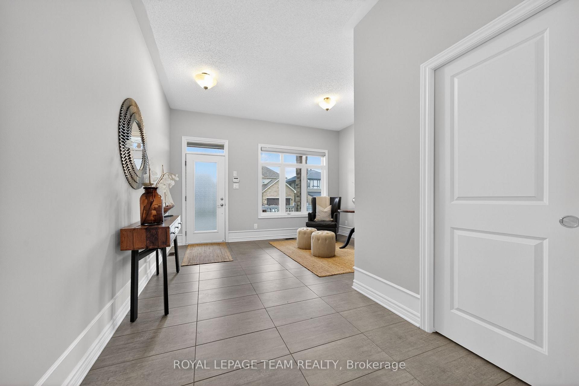 Photo 6 of 324 Long Acres Street, Ottawa, Kanata - Bridlewood — HOMEH