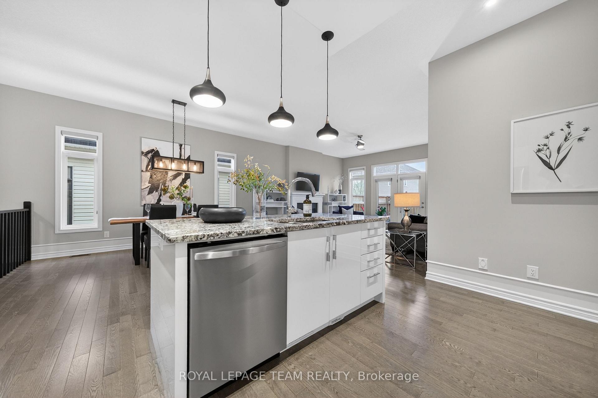 Photo 24 of 324 Long Acres Street, Ottawa, Kanata - Bridlewood — HOMEH