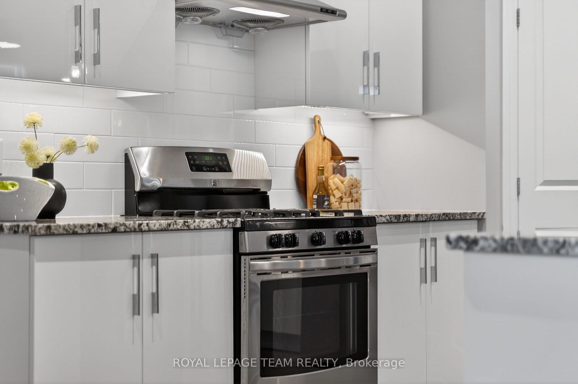 Photo 25 of 324 Long Acres Street, Ottawa, Kanata - Bridlewood — HOMEH