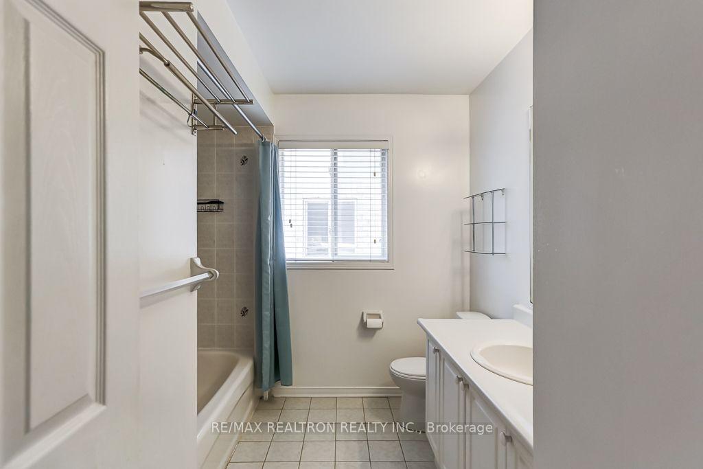 Photo 31 of 20 Raintree Drive, Markham, Village Green-South Unionville — HOMEH