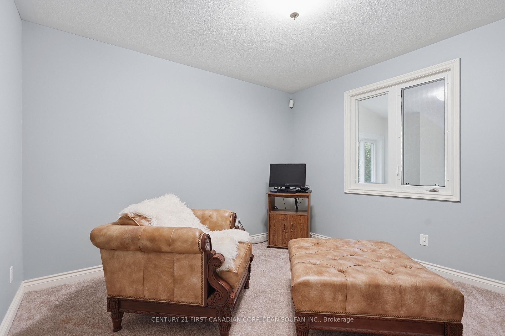 Photo 37 of 64 Wynfield Lane, Middlesex Centre, Melrose — HOMEH