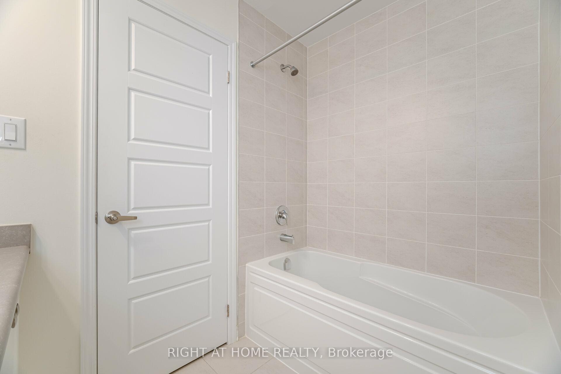 Photo 37 of 908 Sumac Gardens, Milton, Cobban — HOMEH