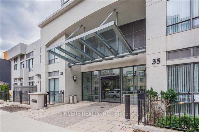 Front of Unit 1922, 35 Hollywood Avenue
