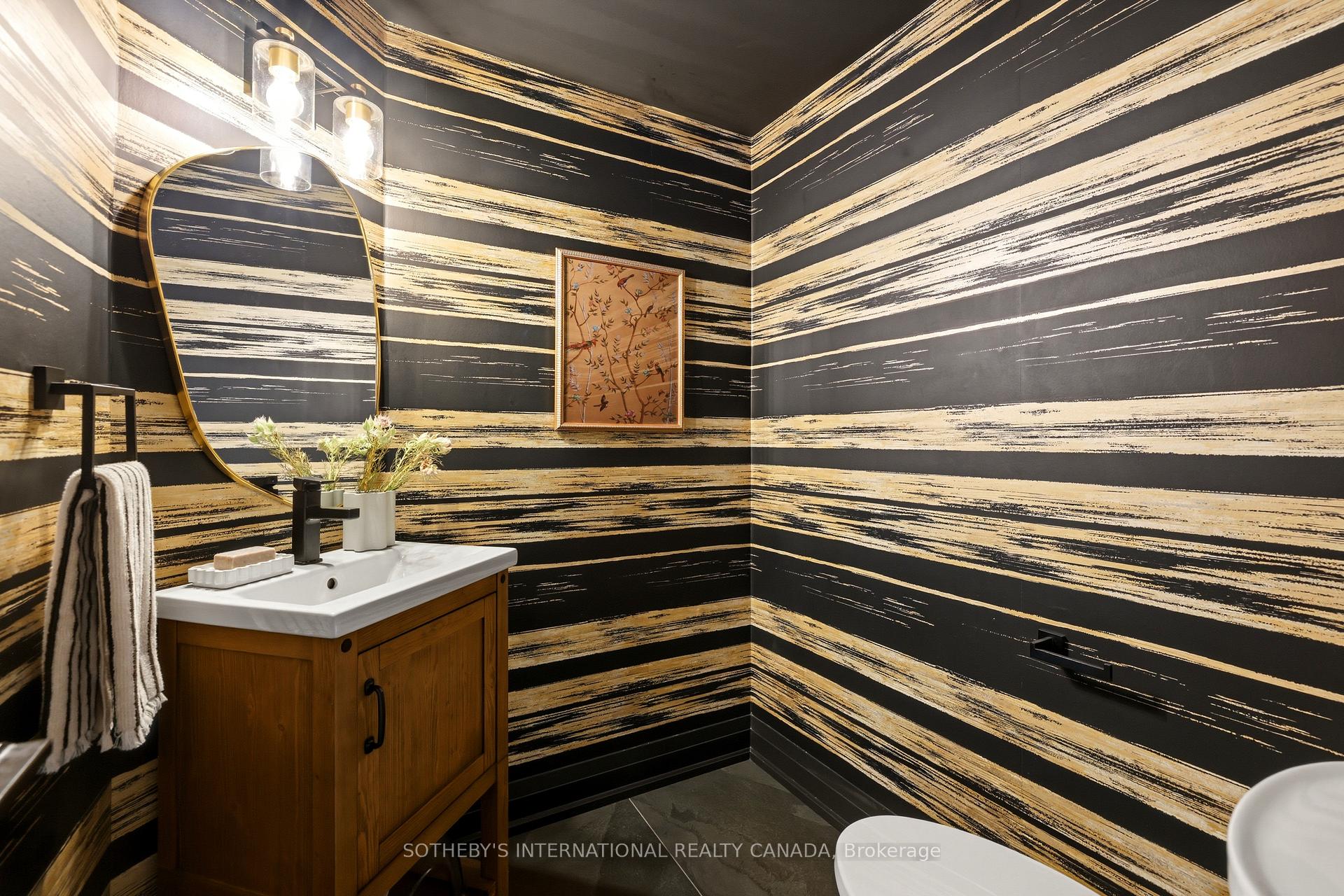 Photo 17 of 2171 Devlin Drive, Burlington, Brant Hills — HOMEH