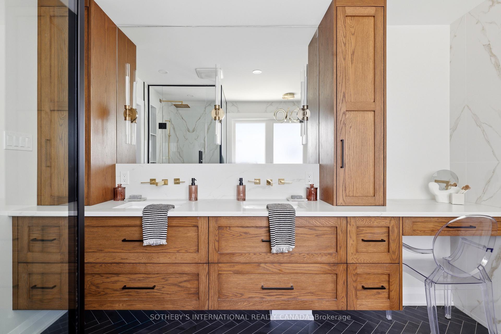 Photo 23 of 2171 Devlin Drive, Burlington, Brant Hills — HOMEH