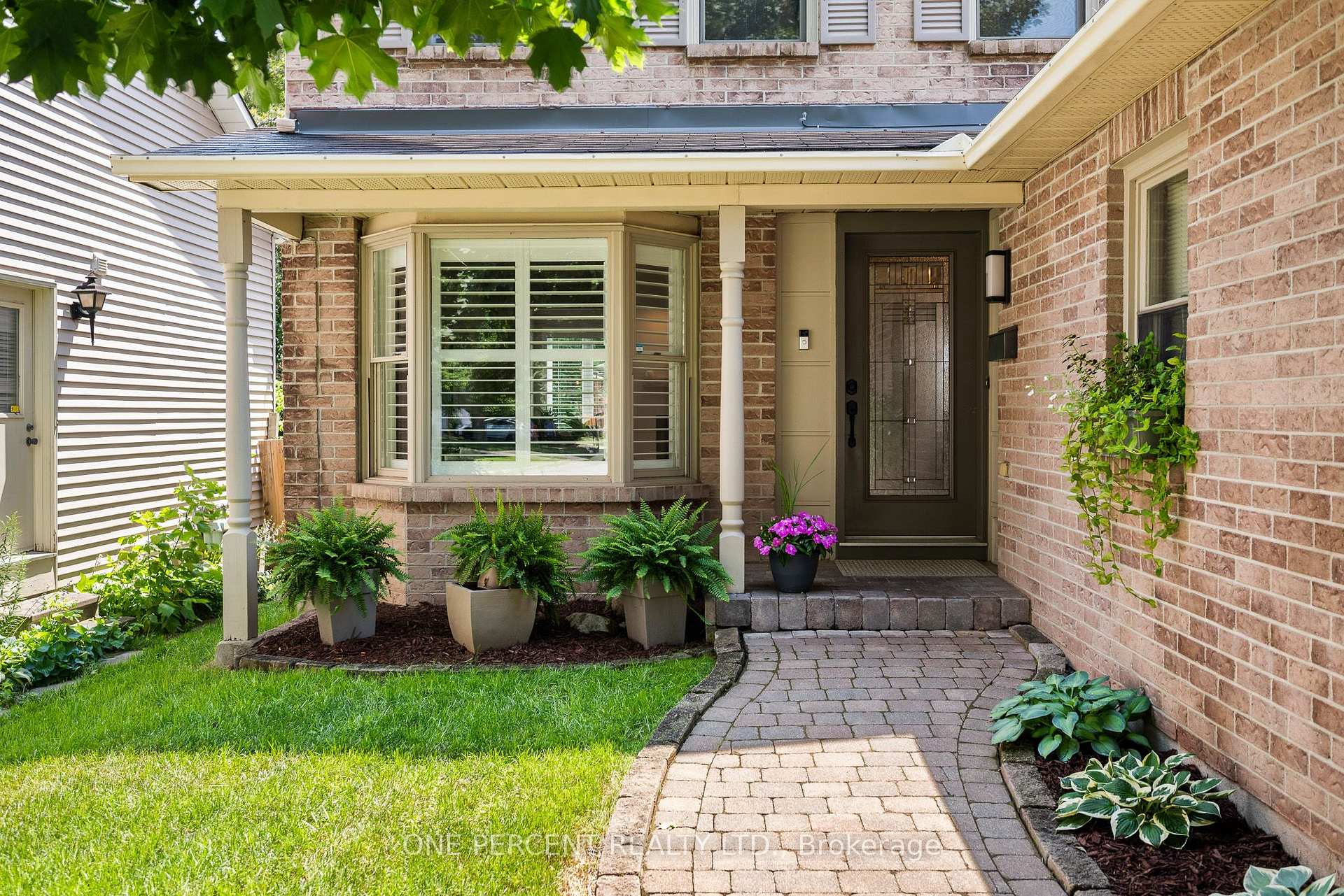 Photo 3 of 1568 Sunview Drive, Ottawa, Orleans/Sunridge — HOMEH