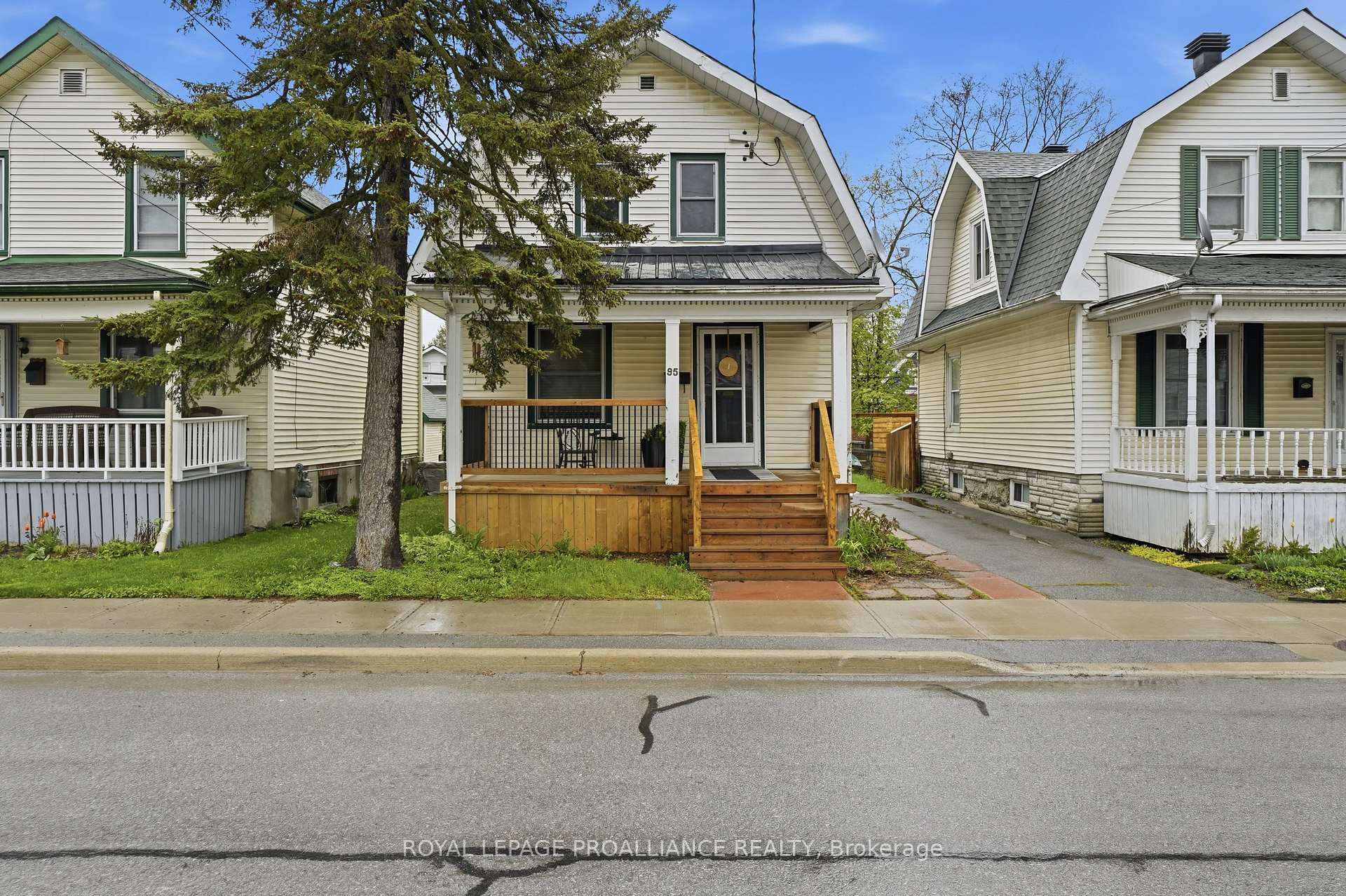 Photo 38 of 95 Chatham Street, Belleville, Belleville Ward — HOMEH