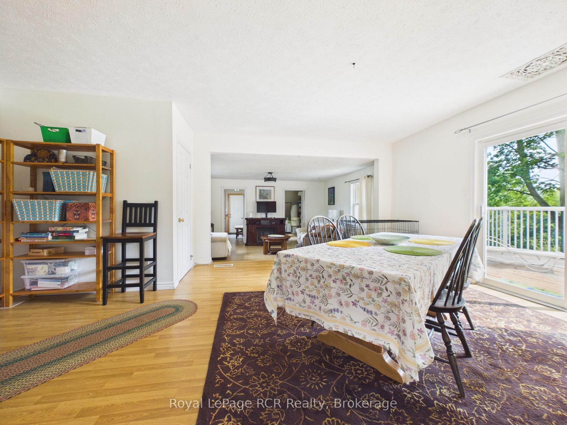 Photo 11 of 2055 Princess Street S, Howick — HOMEH
