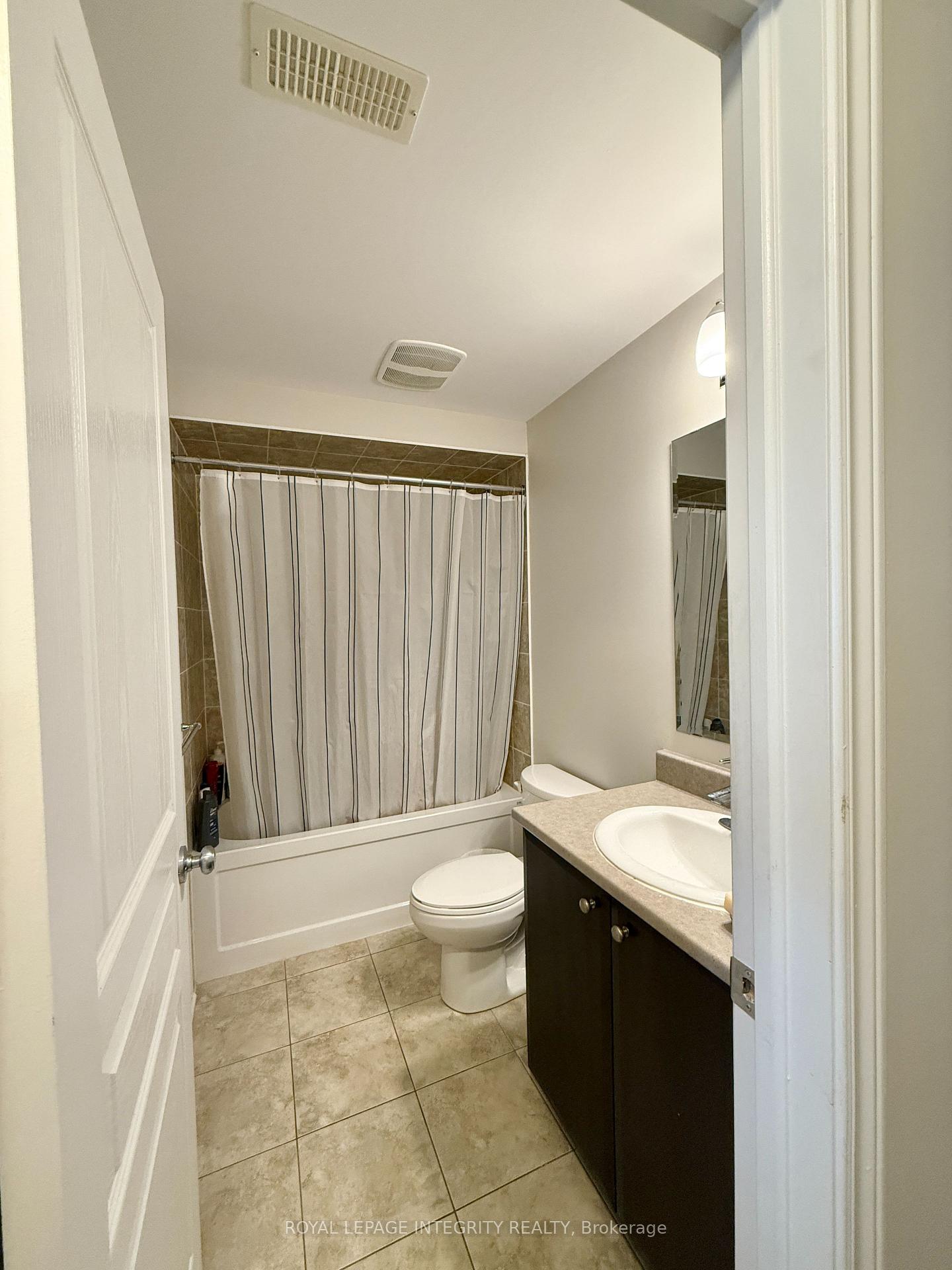 Photo 11 of Unit H, 22 Tadley Private, Ottawa, Barrhaven - Longfields — HOMEH