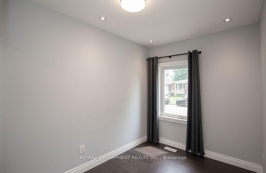 Photo 23 of 57 Division Street, Hamilton, Homeside — HOMEH