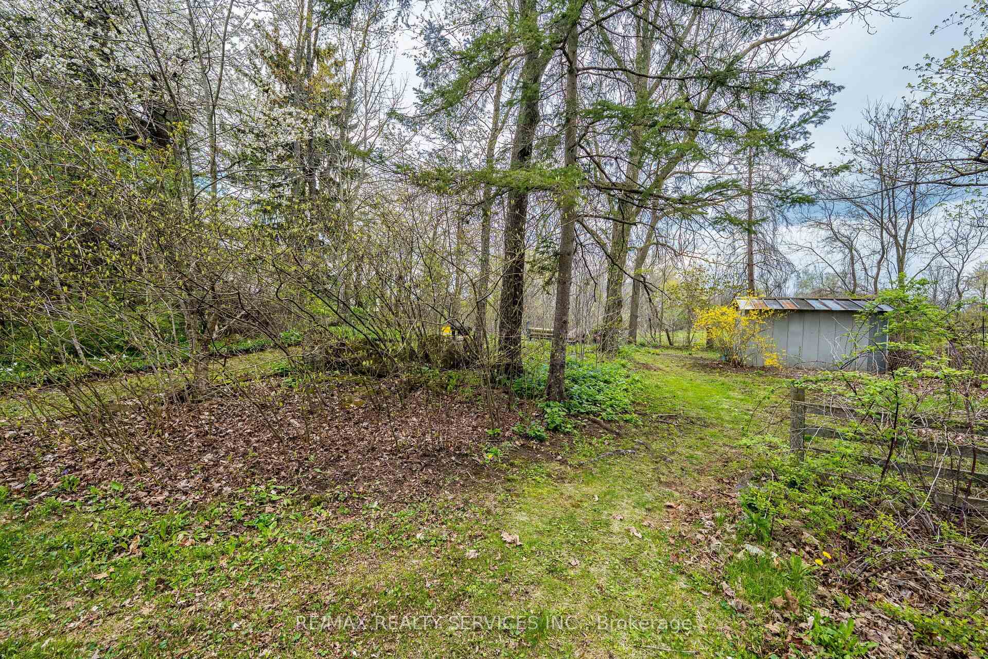 Photo 40 of 1368 2 Side Road, Burlington, Rural Burlington — HOMEH