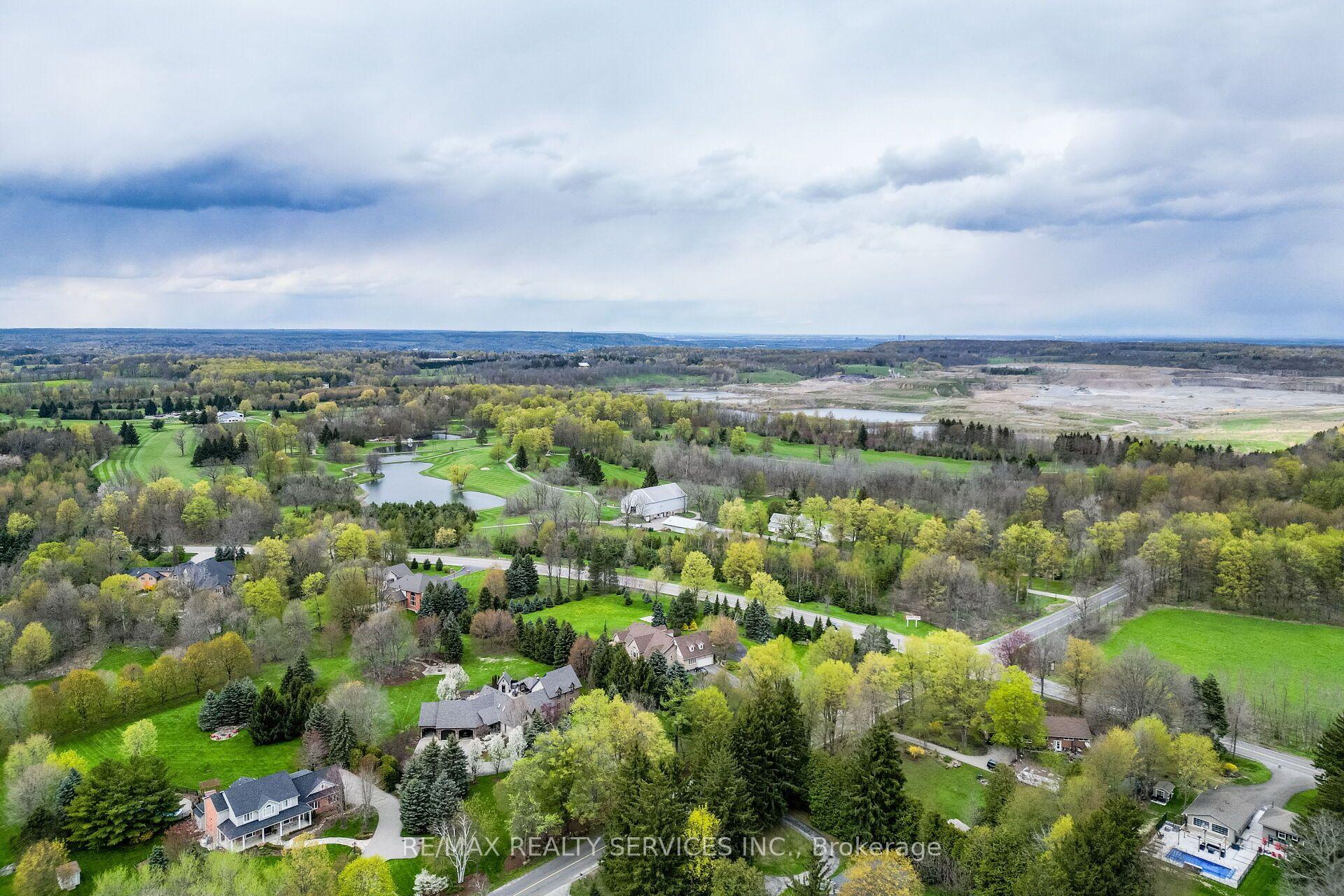 Photo 44 of 1368 2 Side Road, Burlington, Rural Burlington — HOMEH