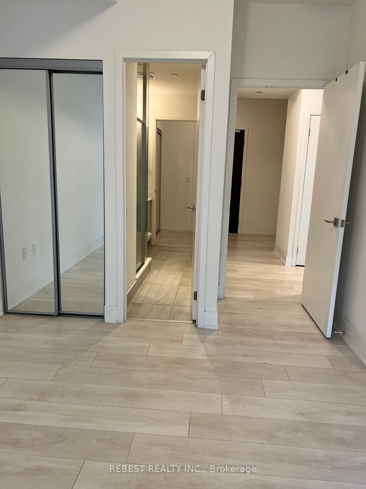 Photo 19 of Unit 402, 2908 Highway 7 Road, Vaughan, Concord — HOMEH